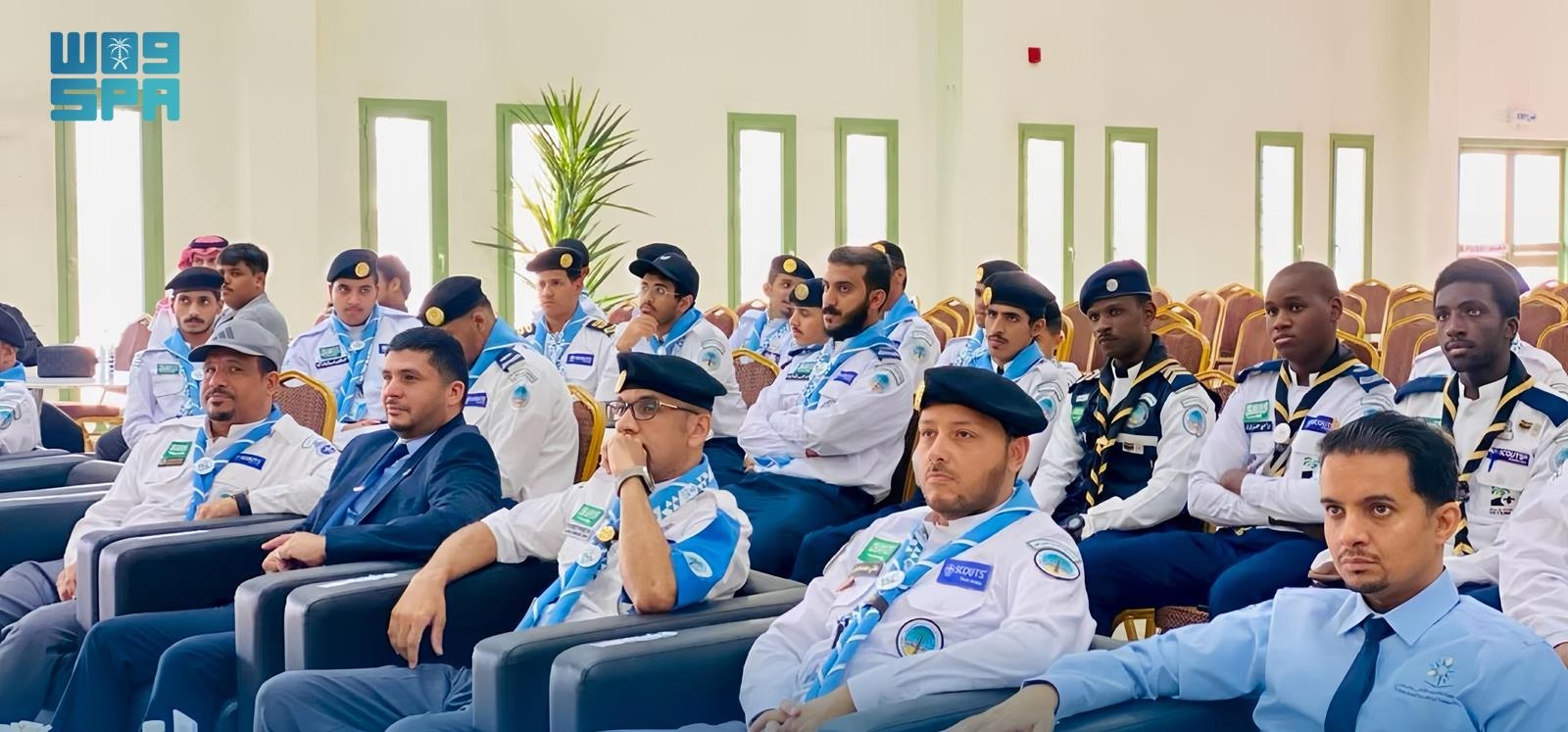 حج / الكلية التقنية بمكة تنظم المعسكر الكشفي الإعدادي لكشافيها المشاركين في موسم الحج