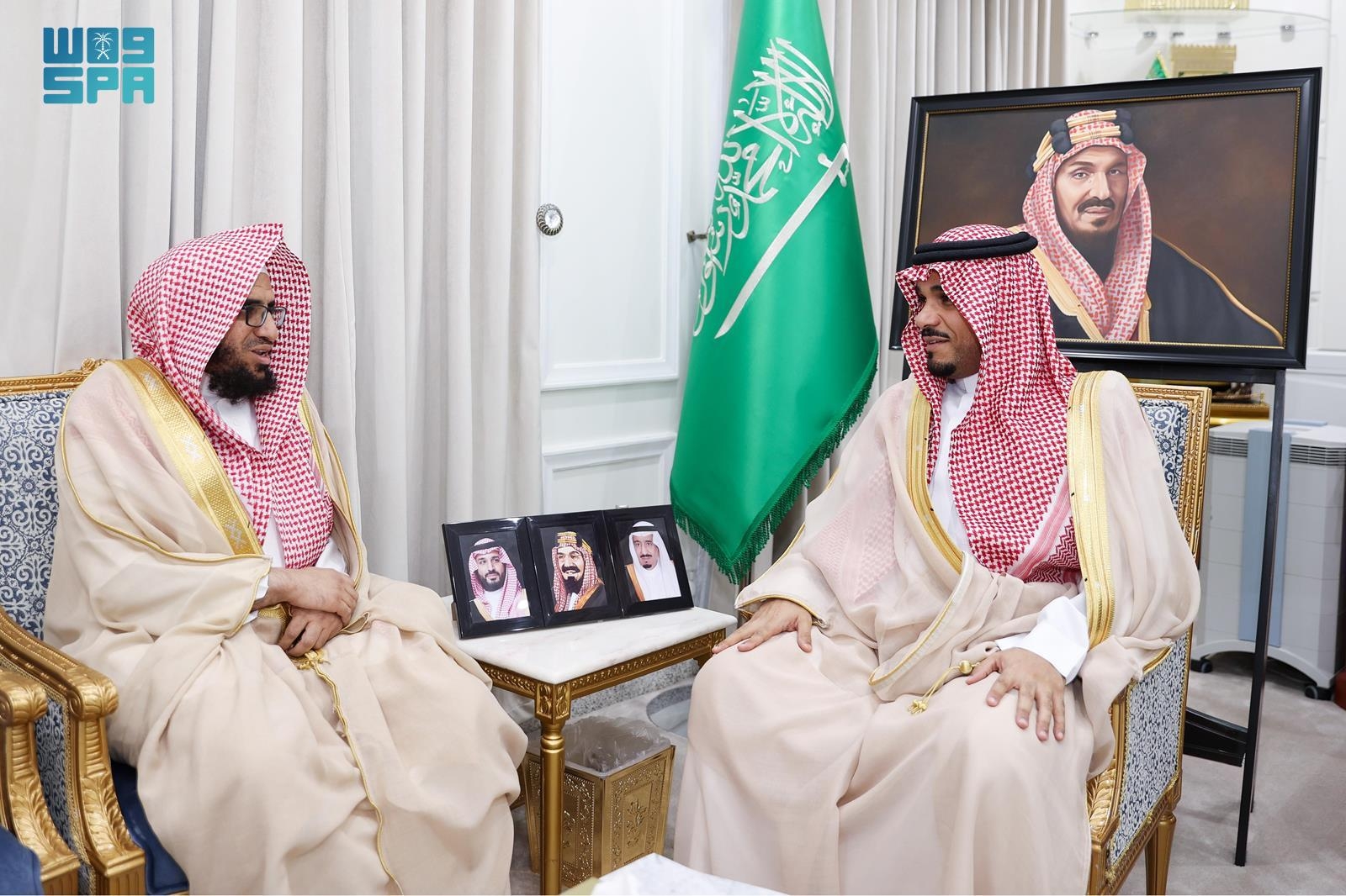 عام / نائب أمير نجران يلتقي رئيس محكمة الاستئناف بالمنطقة