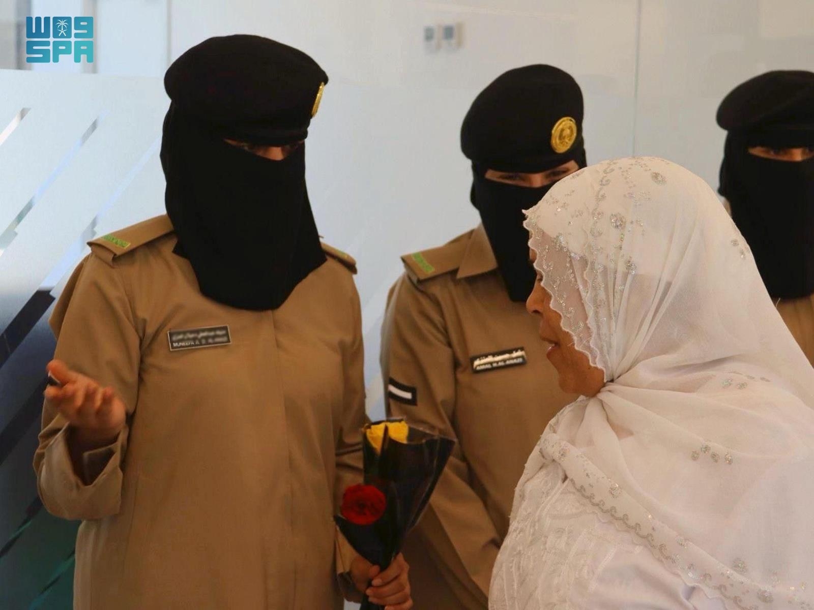 حج / حرس الحدود يسهل إجراءات مغادرة ضيوف الرحمن عبر منفذ حالة عمار