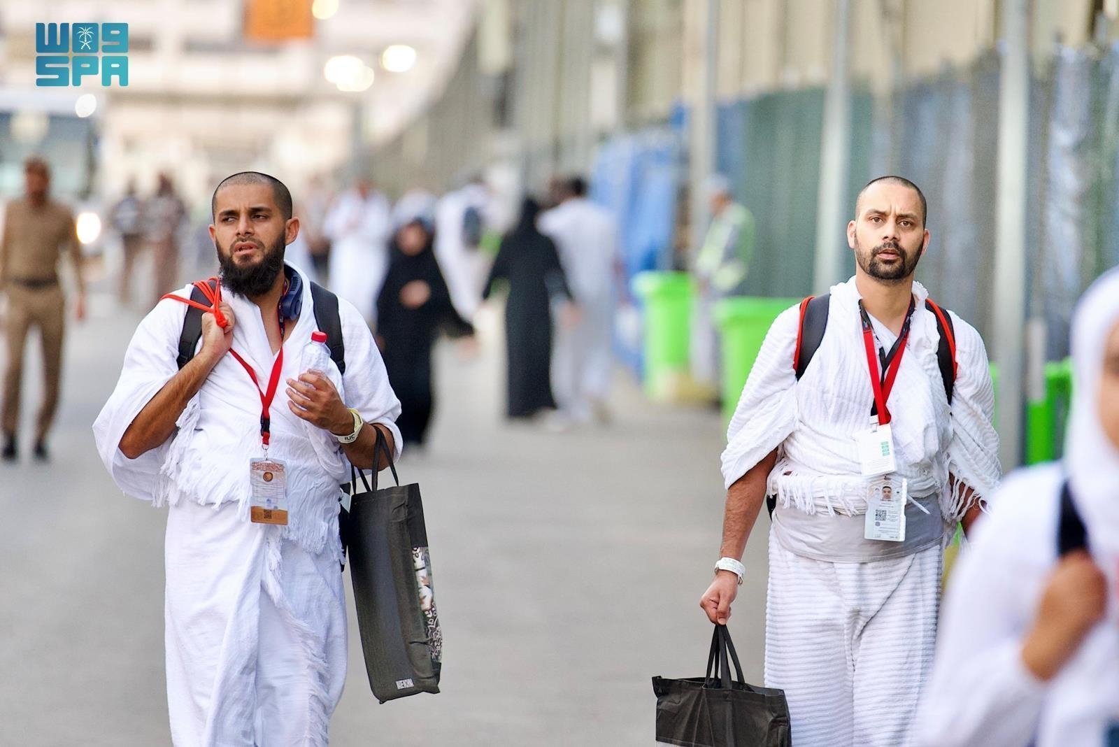 Pilgrims Arrive in Mina for Day of Tarwiyah