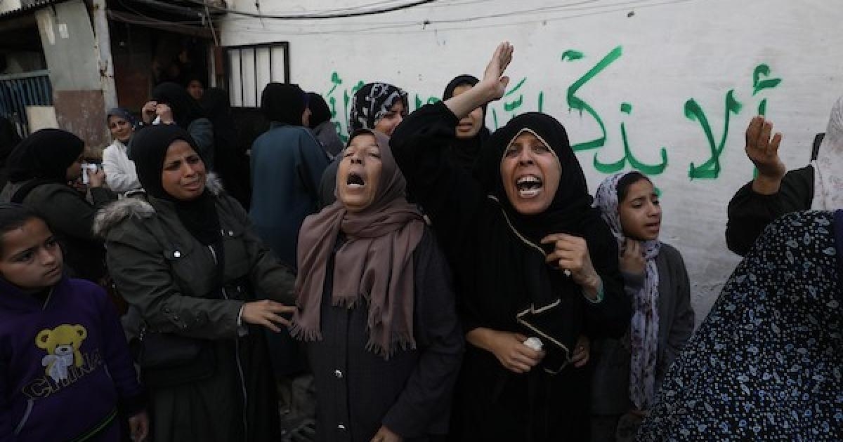 35 شهيدًا في غزة خلال أول أيام عيد الأضحى جراء تصعيد إسرائيلي واسع النطاق