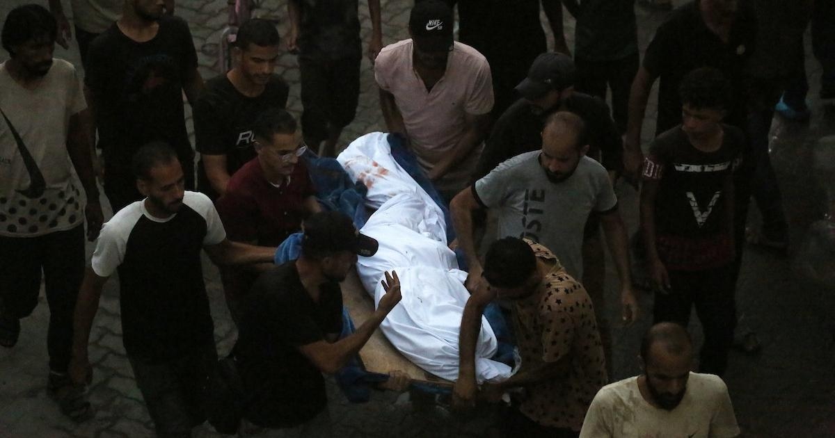 6 شهداء من عائلة واحدة في البريج… والجيش الإسرائيلي يبحث تسريع عملياته للسيطرة على غزة