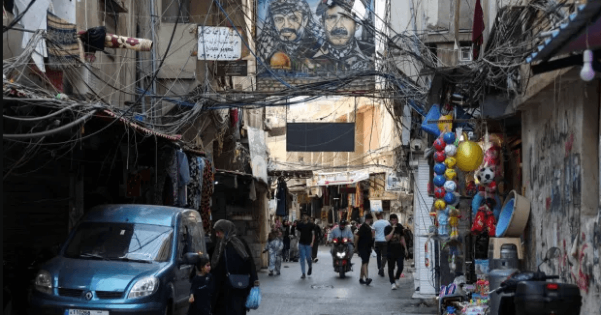 تأخّر صرف رواتب مؤسسات ومنتسبي منظمة التحرير في لبنان يفاقم المعاناة