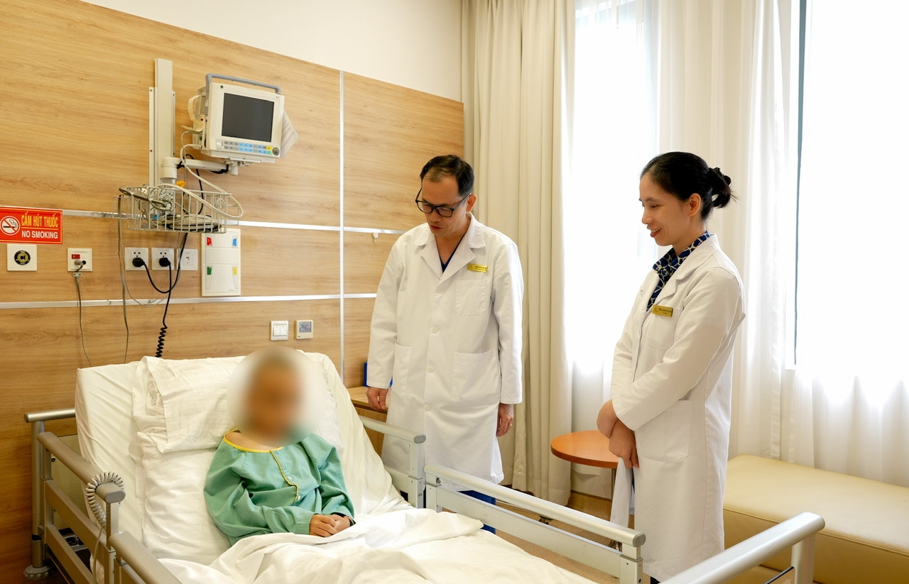 Vinmec Central Park Performs Vietnam's First SEEG using AutoGuide Robotic Guidance System for a child diagnosed from refractory epilepsy
