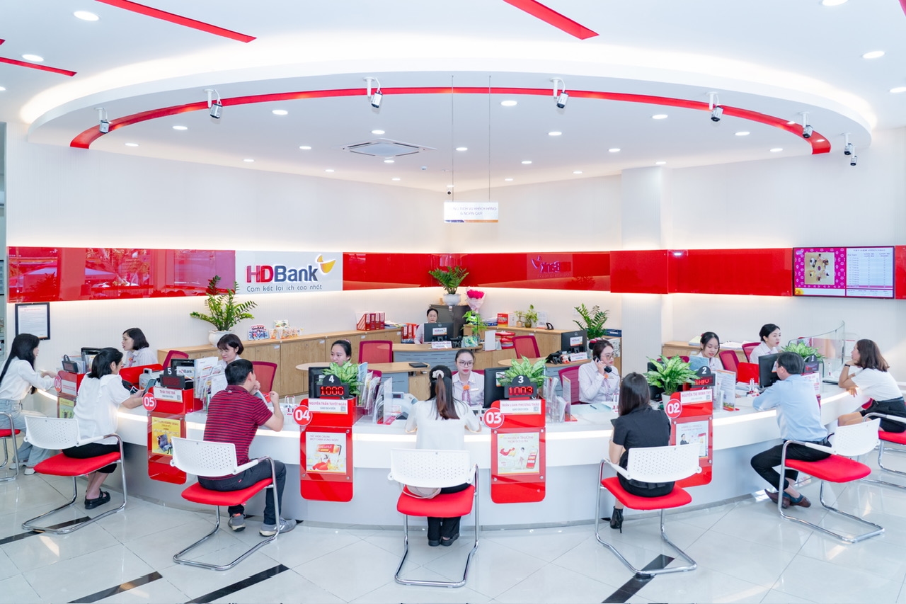 HDBank Hits Record H1 Pre-tax Profit