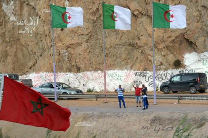 النظام العسكري الجزائري يلزم مواطنيه بالتبليغ عن المغاربة