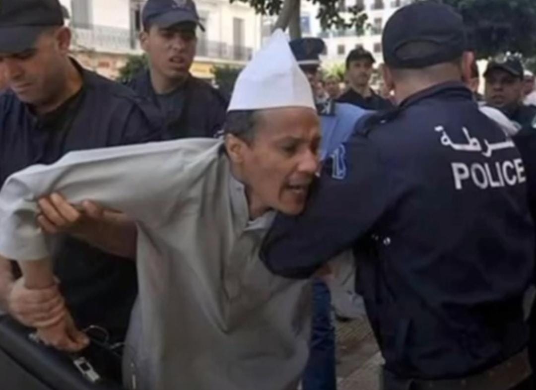 المخابرات الجزائرية تختطف المعارض البارز علي بلحاج بعد حديثه عن مغربية الصحراء