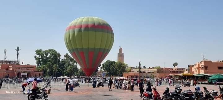 خروقات خطيرة تهدد سلامة الطائرات تنهي تراخيص مناطيد سياحية بمراكش