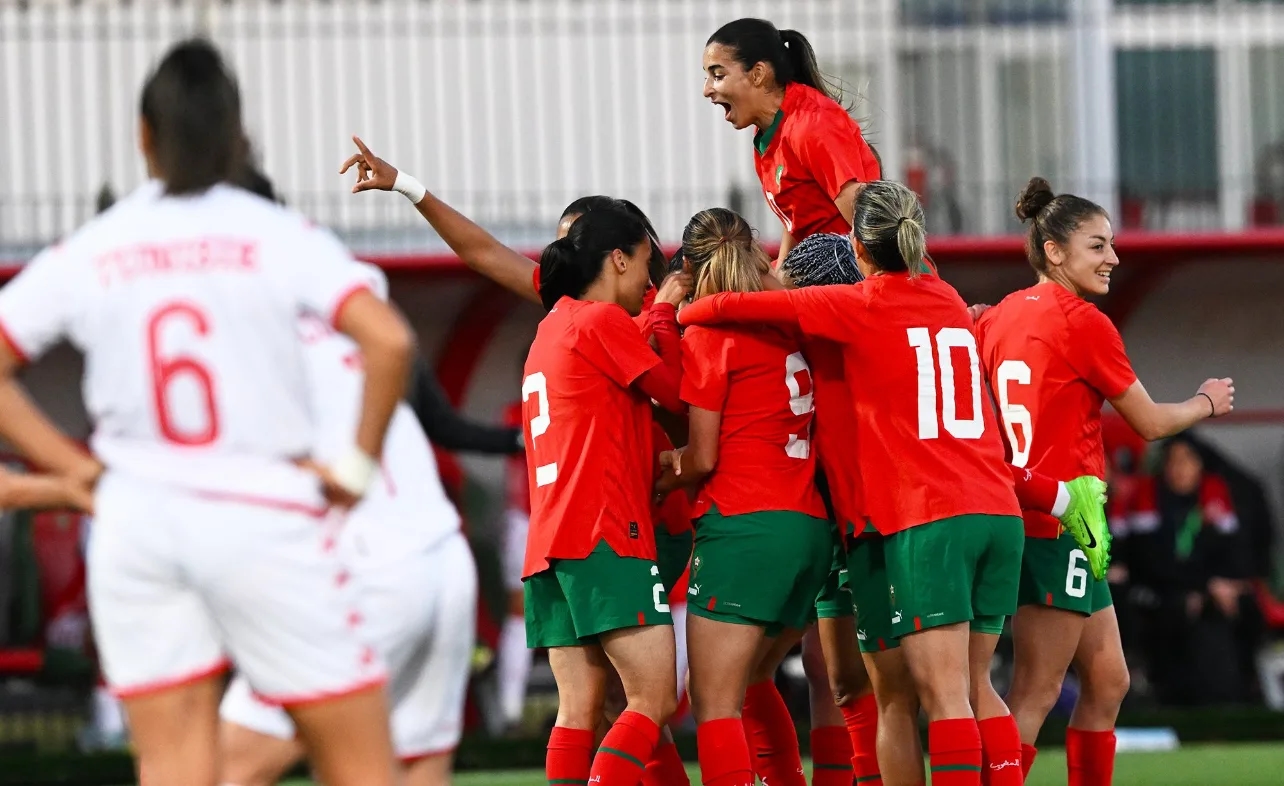 مدرب المنتخب الوطني النسوي يكشف قائمة لاعبات كأس أفريقيا