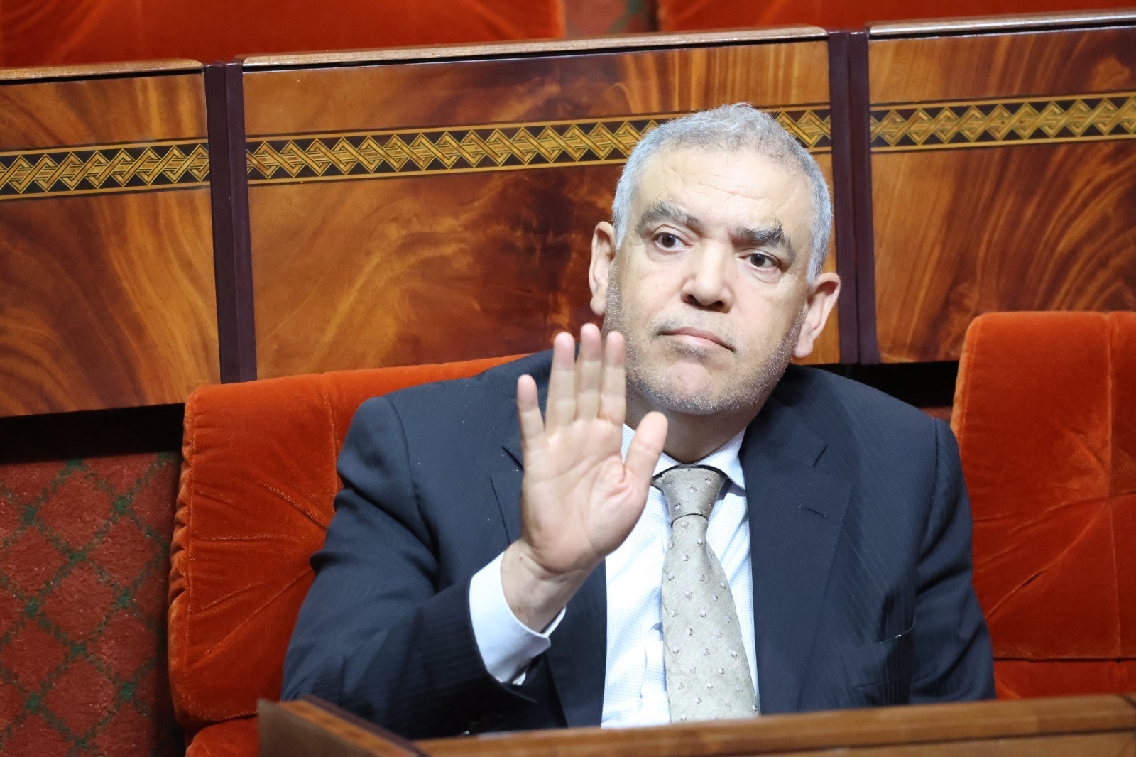 لفتيت يرفع الفيتو في وجه اعتمادات مالية منفوخة لفائدة الجماعات المحلية
