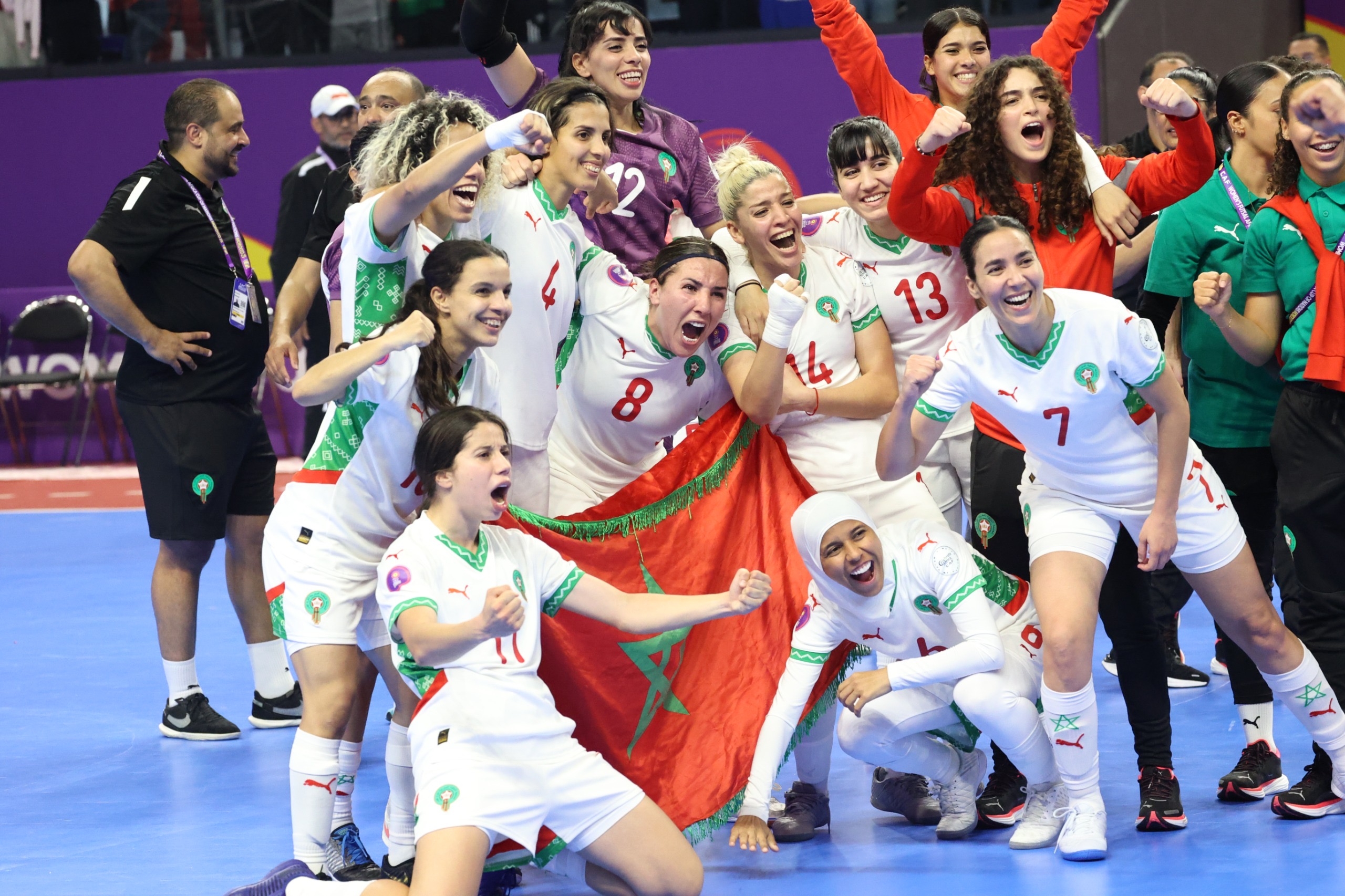 المنتخب الوطني النسوي لكرة الصالات على موعد مع التاريخ للتتويج بأول كأس أفريقيا