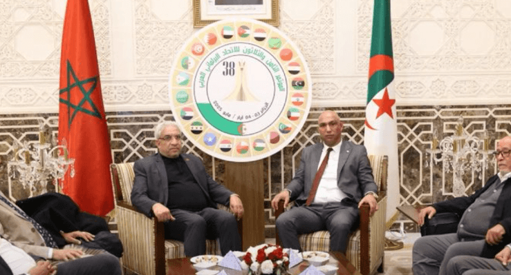 وفد برلماني مغربي رفيع يحل بالجزائر
