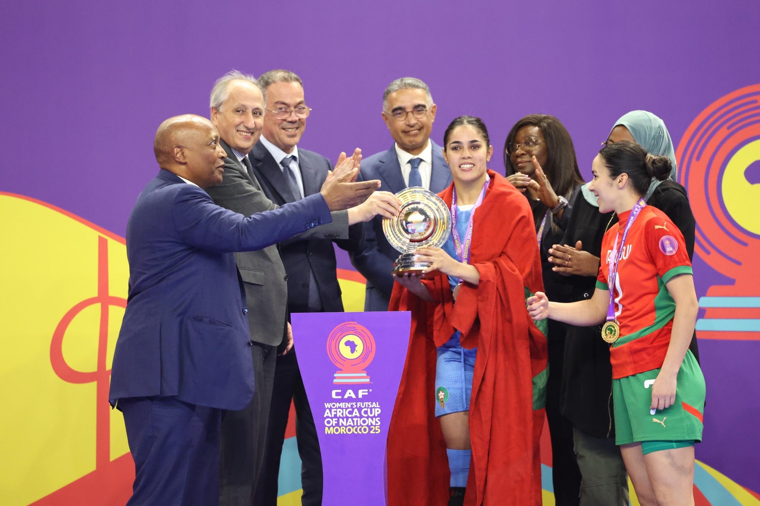 بحضور جماهيري غفير…لبؤات الصالات يكتبن التاريخ كأول منتخب أفريقي يتأهل للمونديال ويتوج قارياً