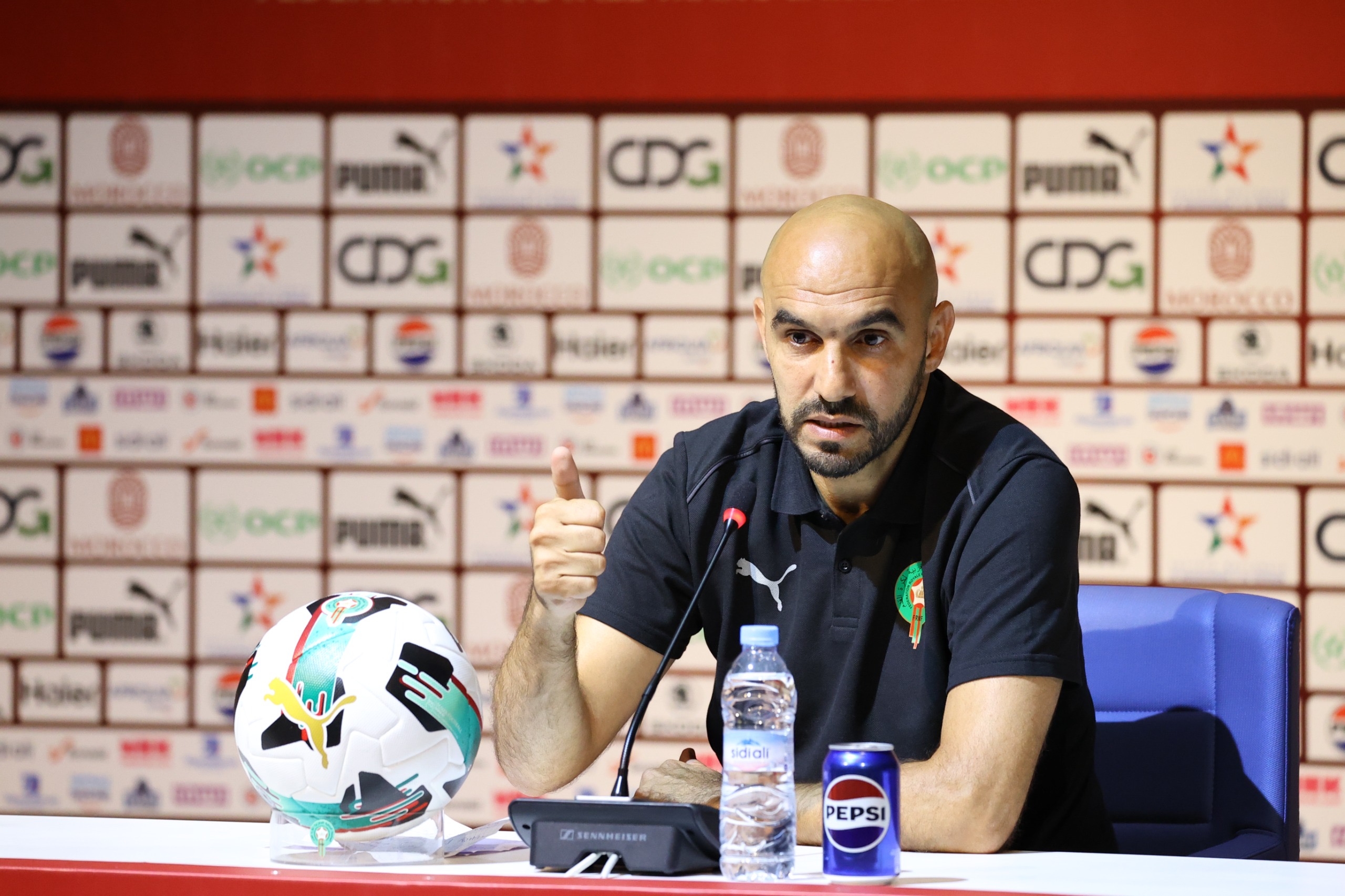 الركراكي: الفوز بكأس إفريقيا مسؤولية جماعية والإعلام يجب أن يكون منصفا وواقعيا