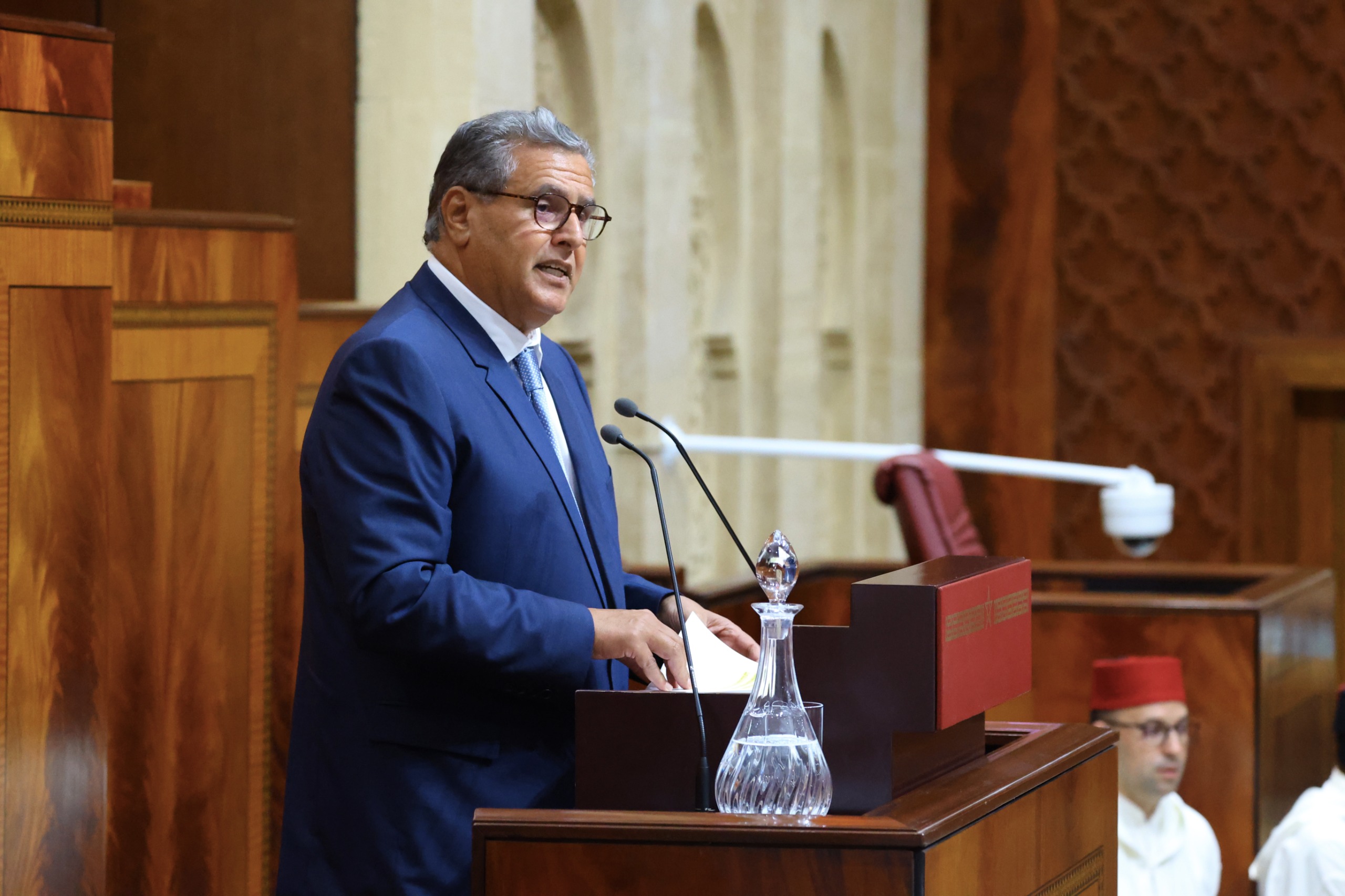 أخنوش: الاستقرار والأمن تحت القيادة الملكية يزعج البعض وسنظل سداً منيعاً في وجه الحملات اليائسة
