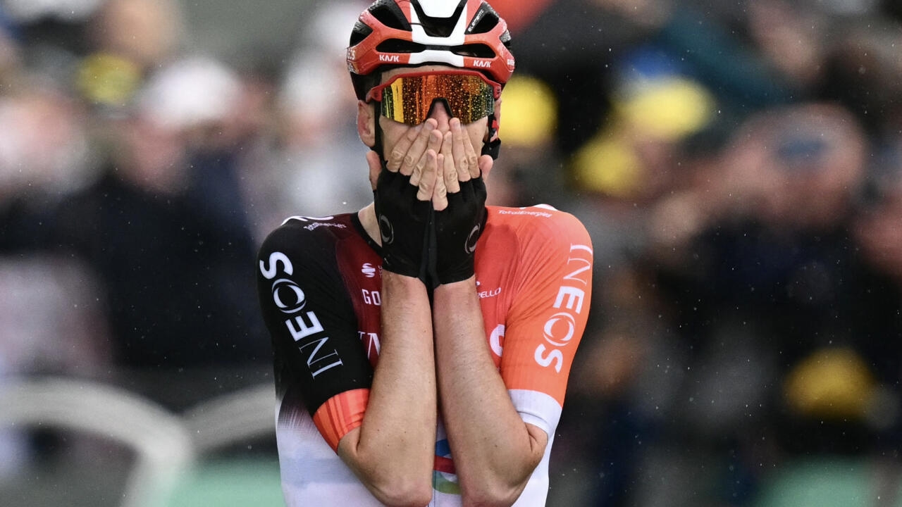 Tour de France: Arensman wins again, Pogacar stays in control
