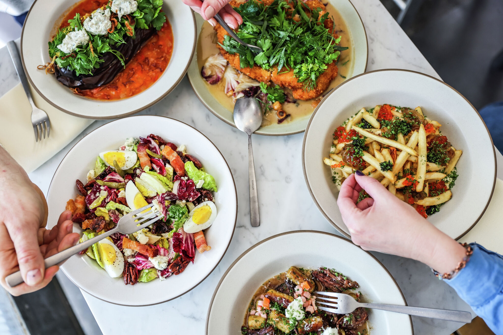 New S.F. bistro mixes Midwestern comfort food with vinyl DJs