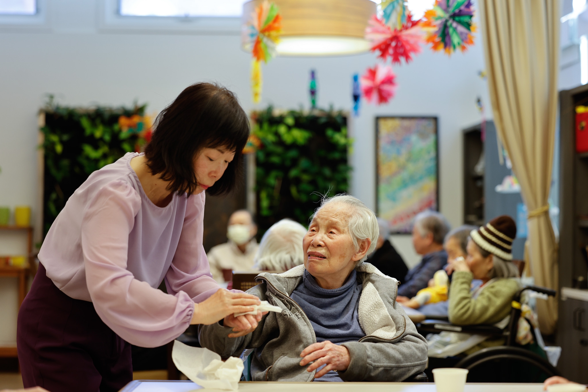 A pioneering S.F. program seeks to keep rapidly aging immigrant population out of nursing homes