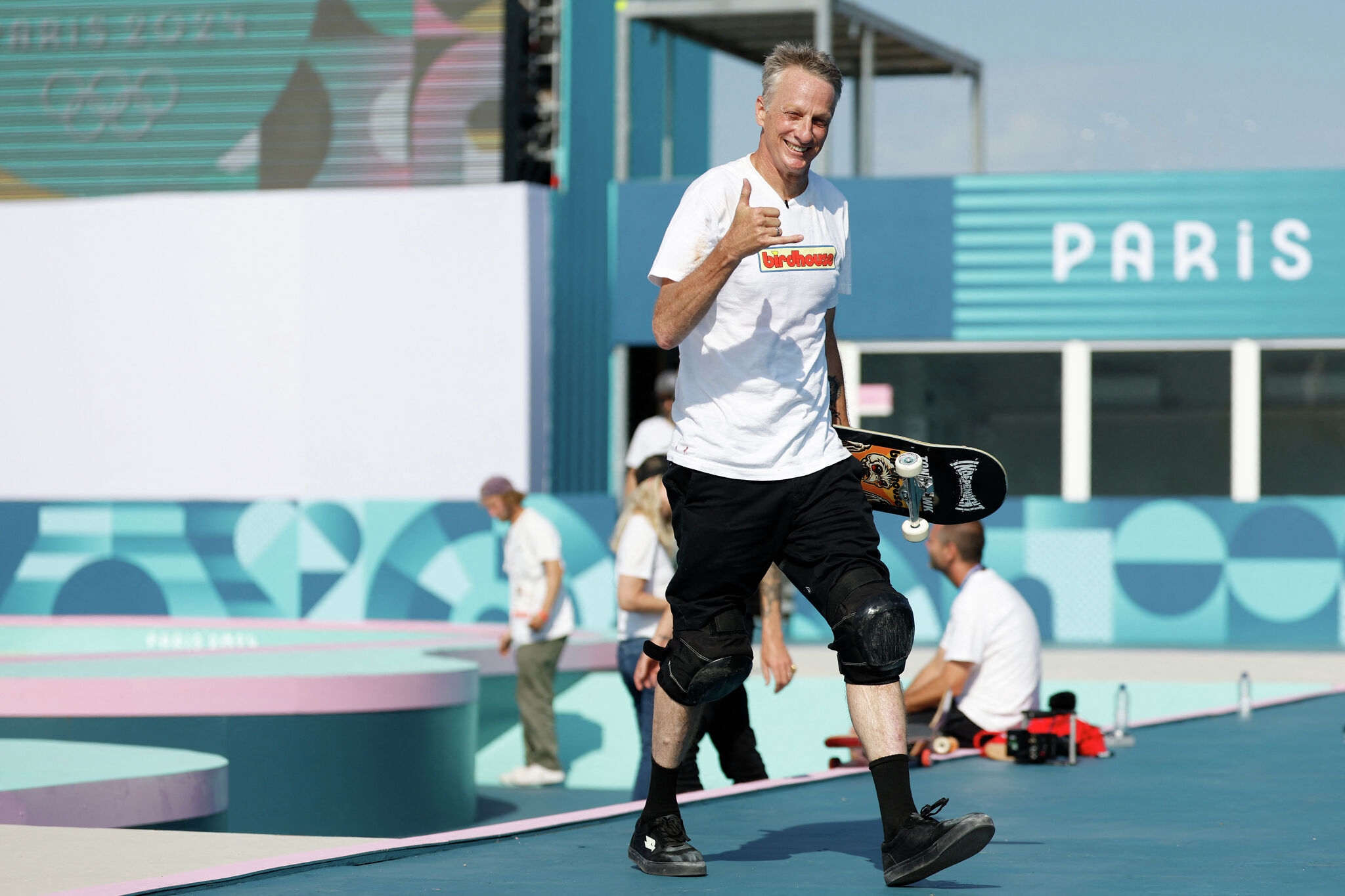 Tony Hawk skates in U.N. Plaza, says S.F. will be featured in his next video game