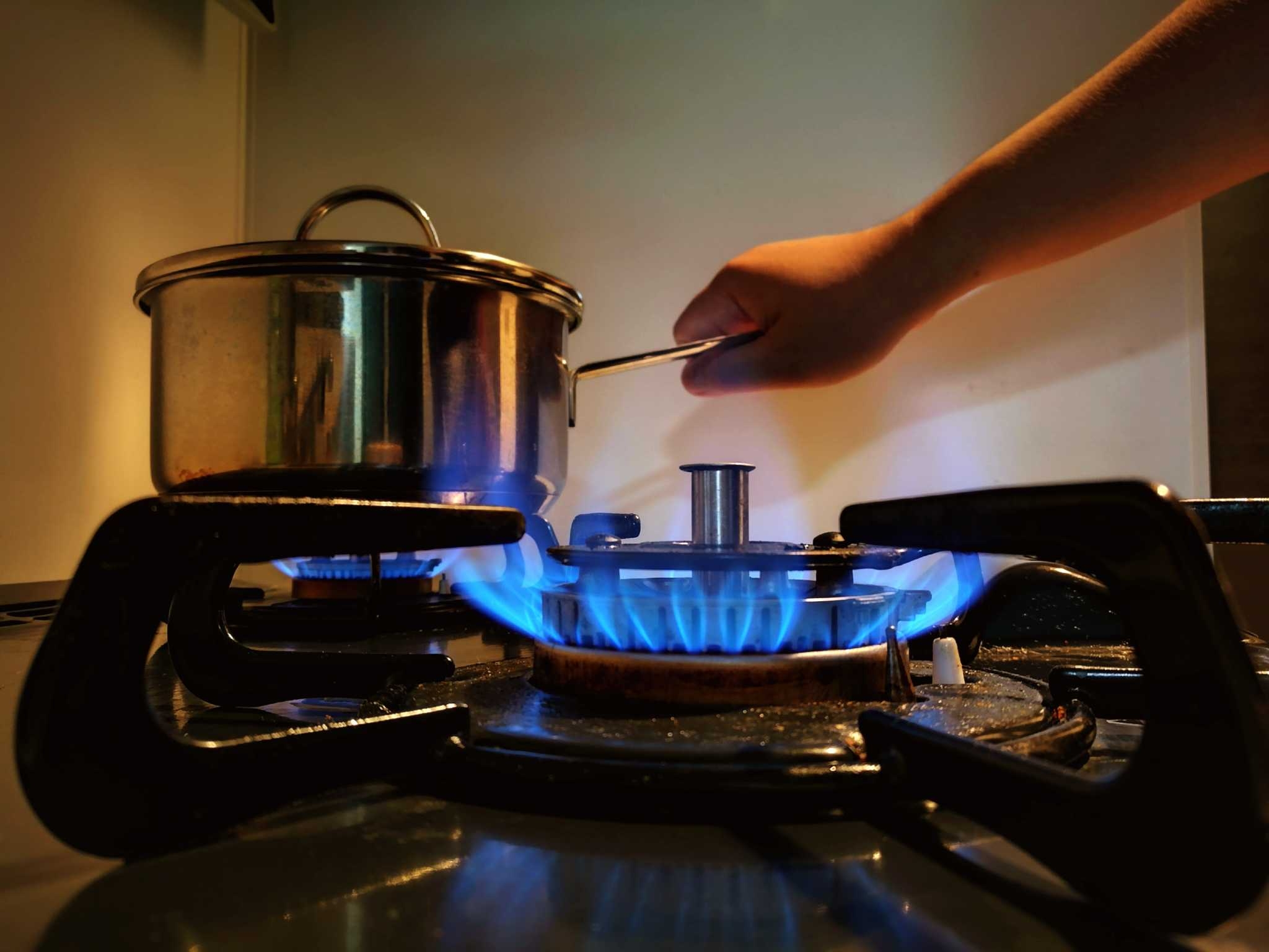 Gas stoves nearly double children's cancer risk, Stanford study shows