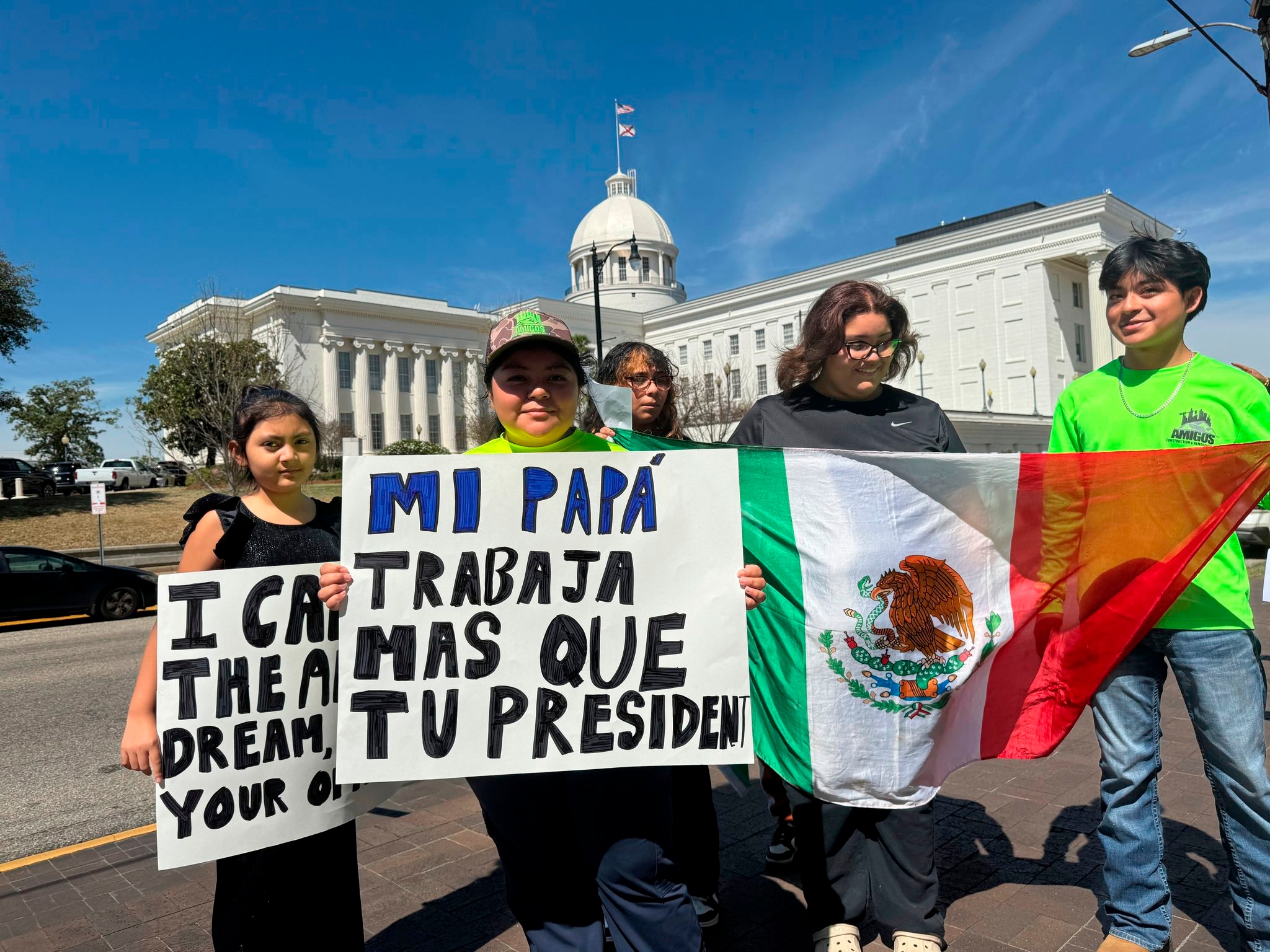 More Republicans push to criminalize bringing immigrants in the US illegally across state lines