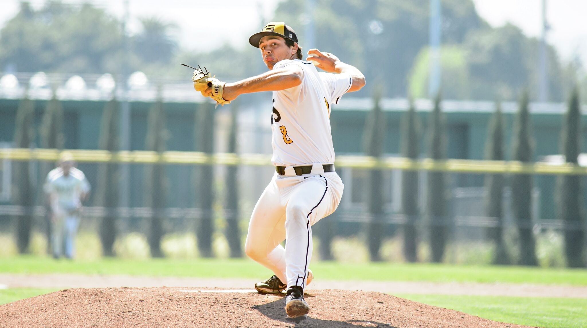 Granada baseball tops No. 1 De La Salle for EBAL championship