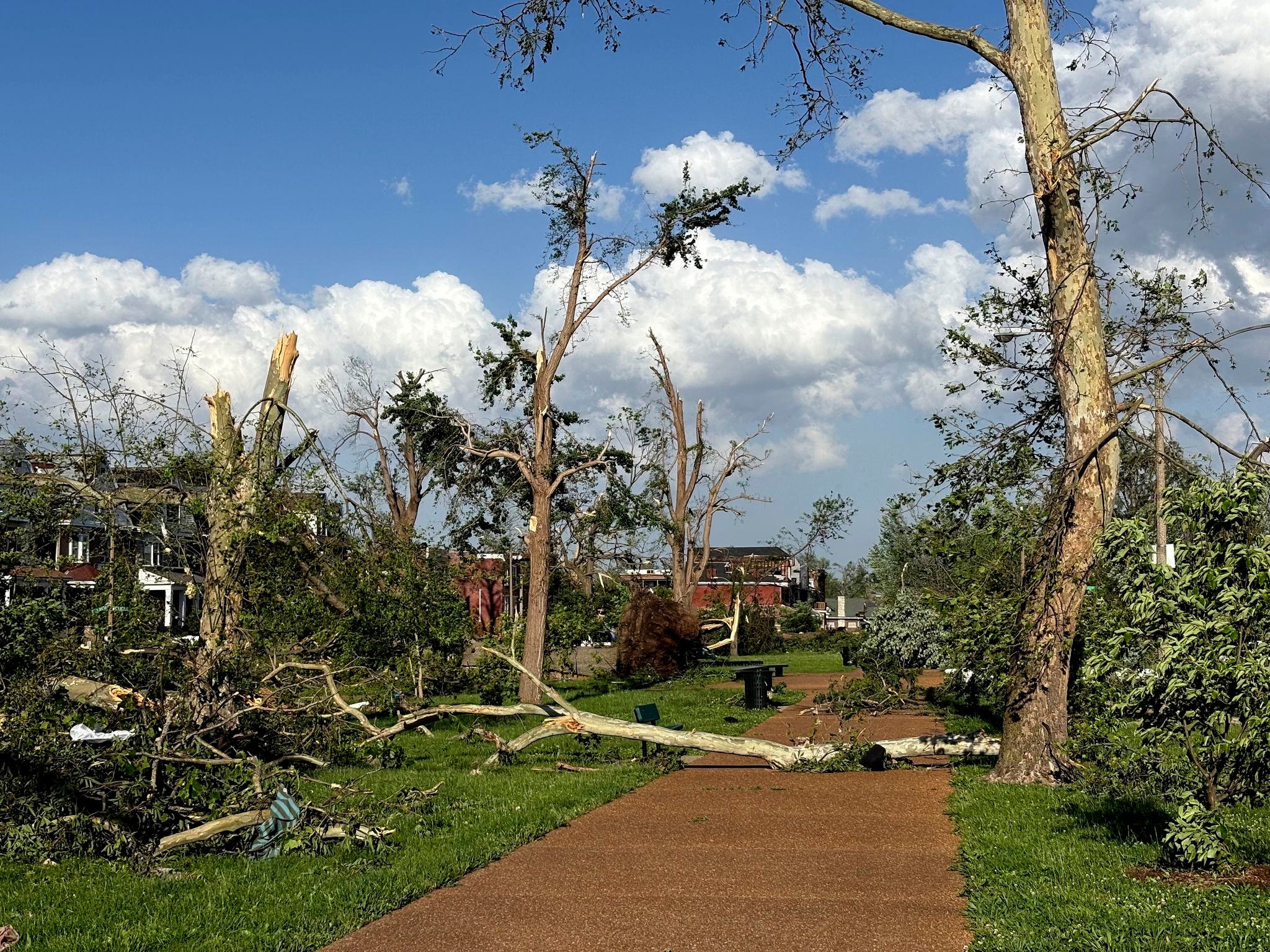 Missouri to hold special session on aid for tornado victims plus Chiefs and Royals stadiums