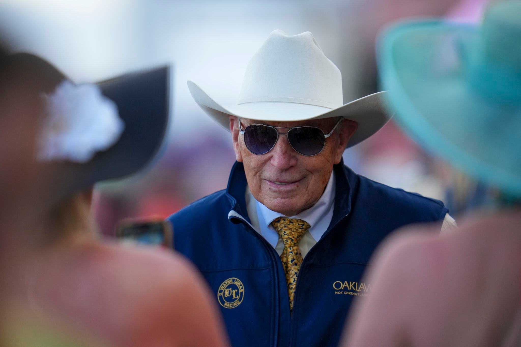 Hall of Famers Bob Baffert and D. Wayne Lukas watch horses get troubled trips in the Preakness