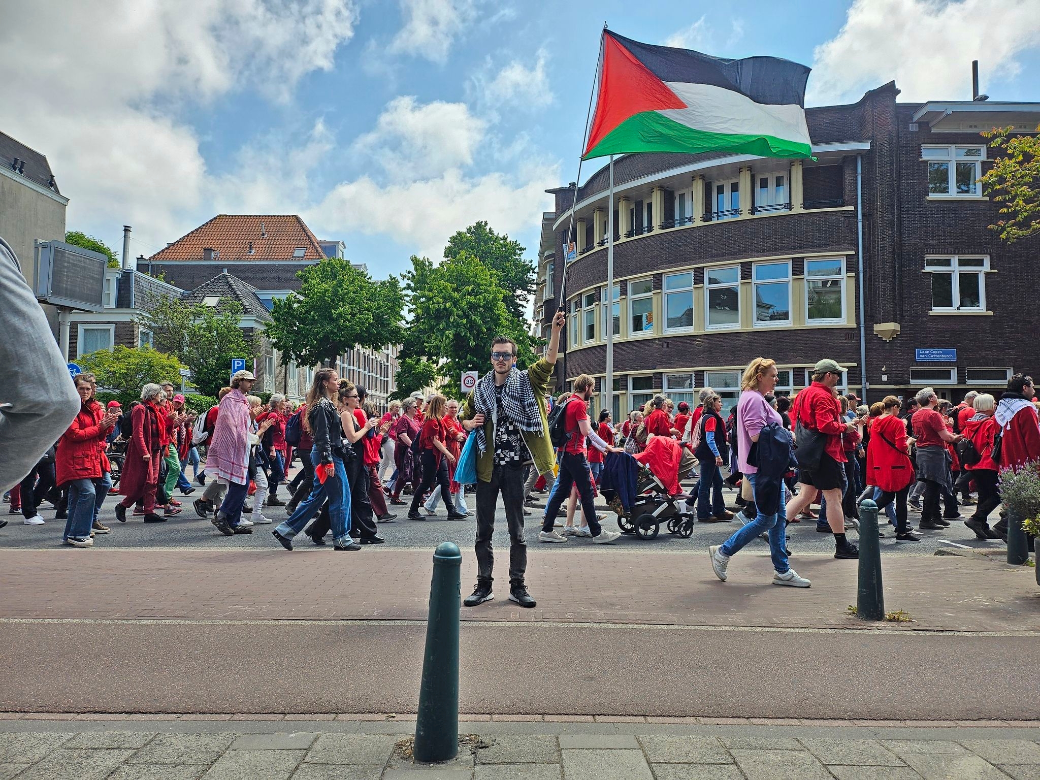 Huge crowd piles pressure on Dutch government to seek an end to Israel's campaign in Gaza