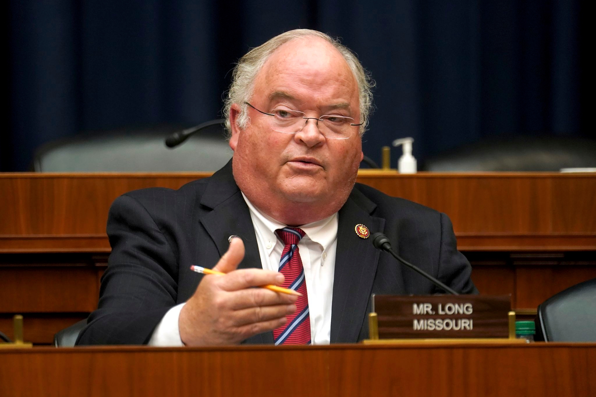 Ex-congressman Billy Long confirmed as commissioner of the IRS, an agency he once sought to abolish