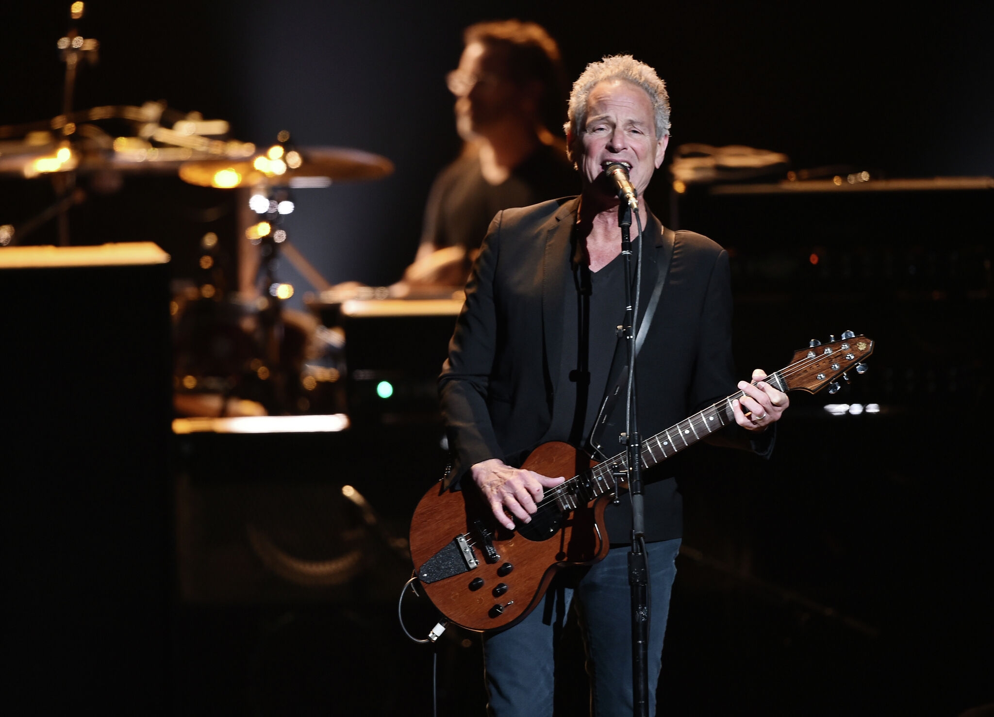 Fleetwood Mac singer's landscaper dishes on band's potential reunion