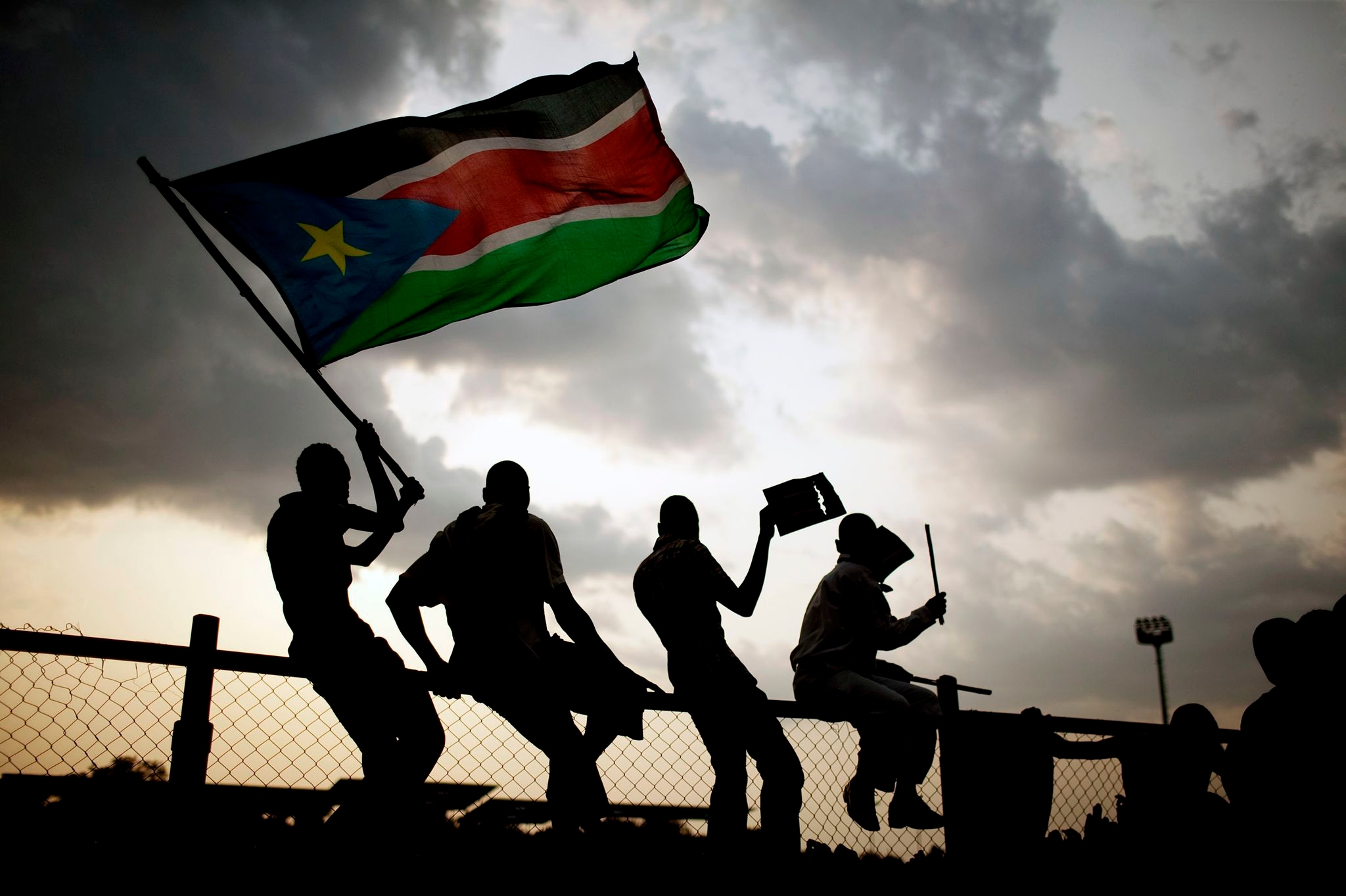Divided UN extends arms embargo on South Sudan as fears of renewed civil war grow