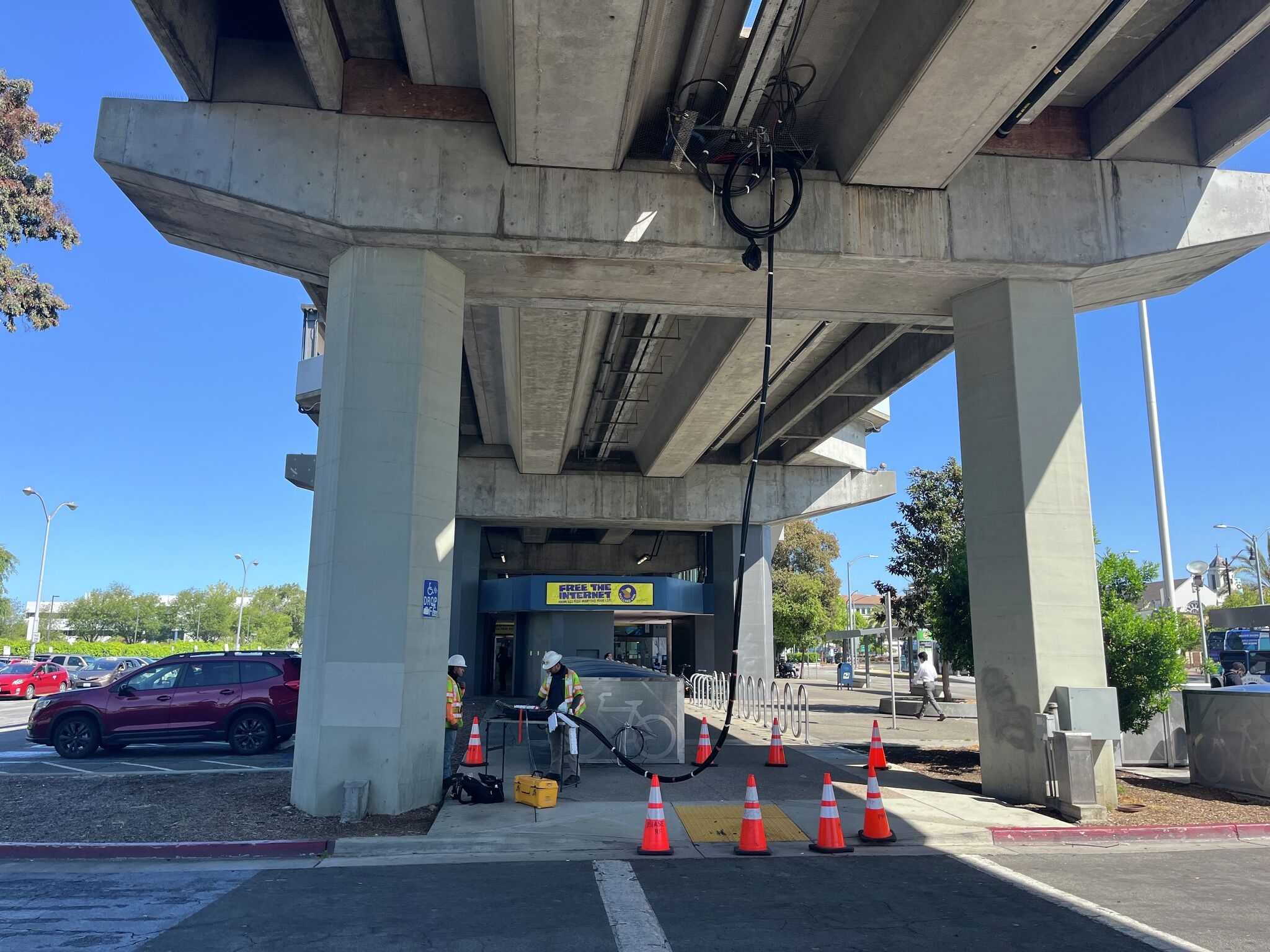 All BART trains resume service nearly a week after fire knocked out key East Bay line