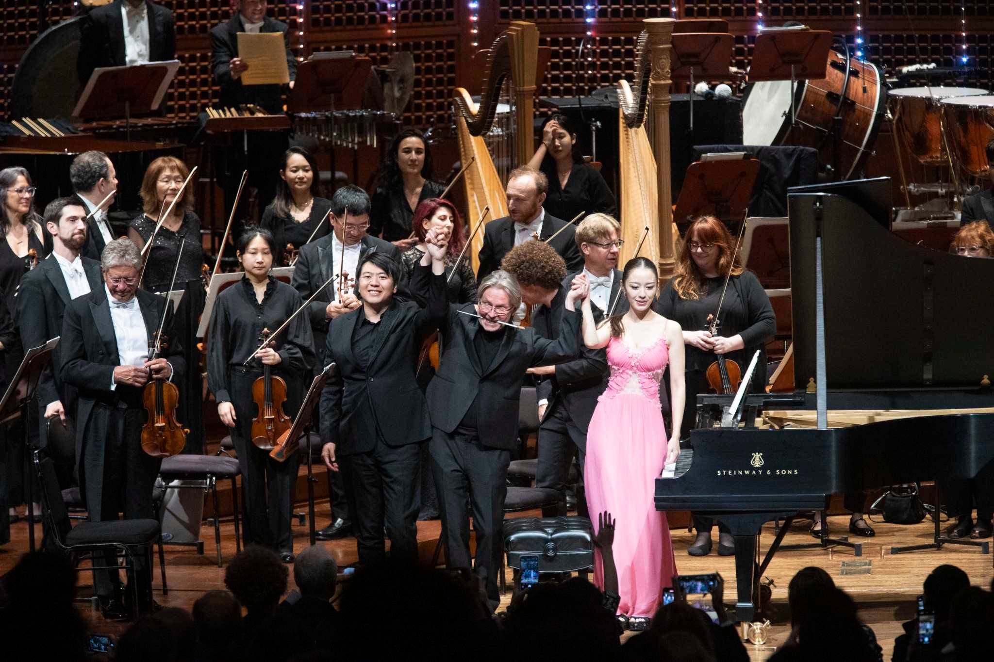 Esa-Pekka Salonen and S.F. Symphony release new recordings on Apple Music