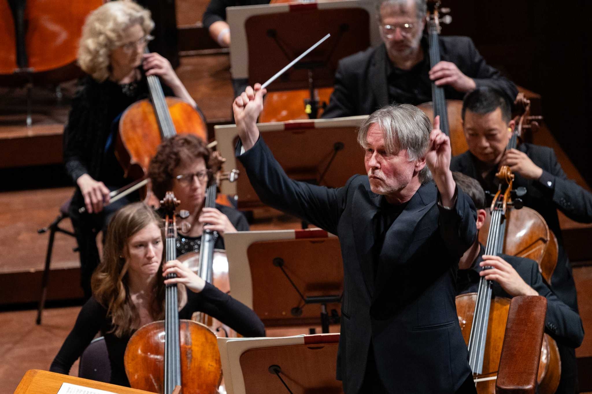 Esa-Pekka Salonen's final S.F. Symphony concerts off to a dramatic start