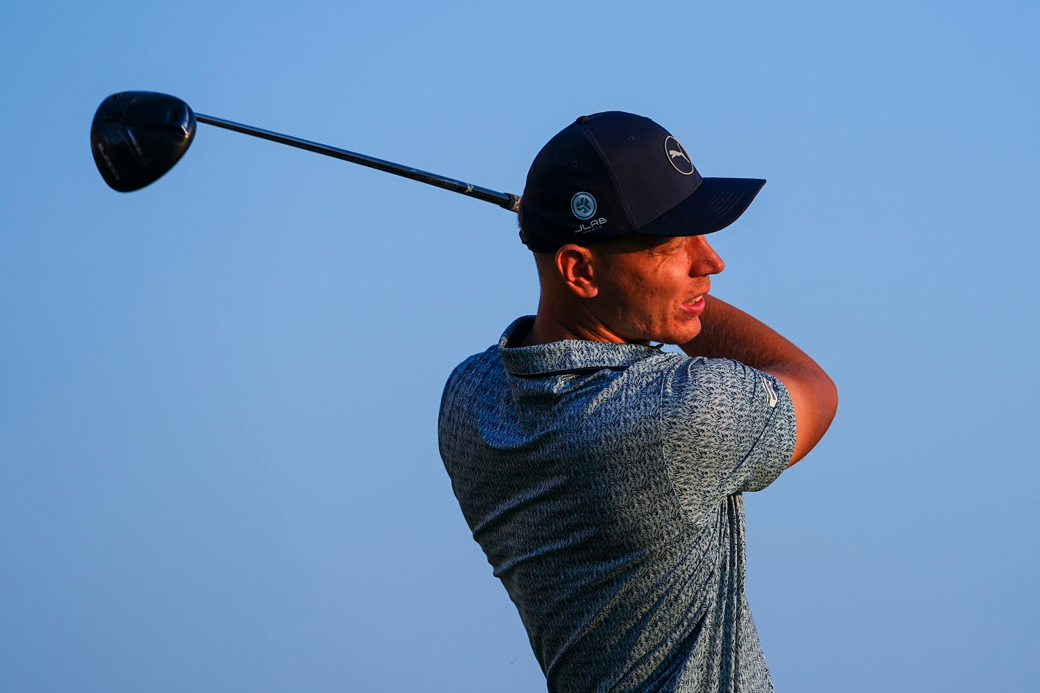 Griffin and Schmid share lead going into final round at Colonial with No. 1 Scheffler lurking