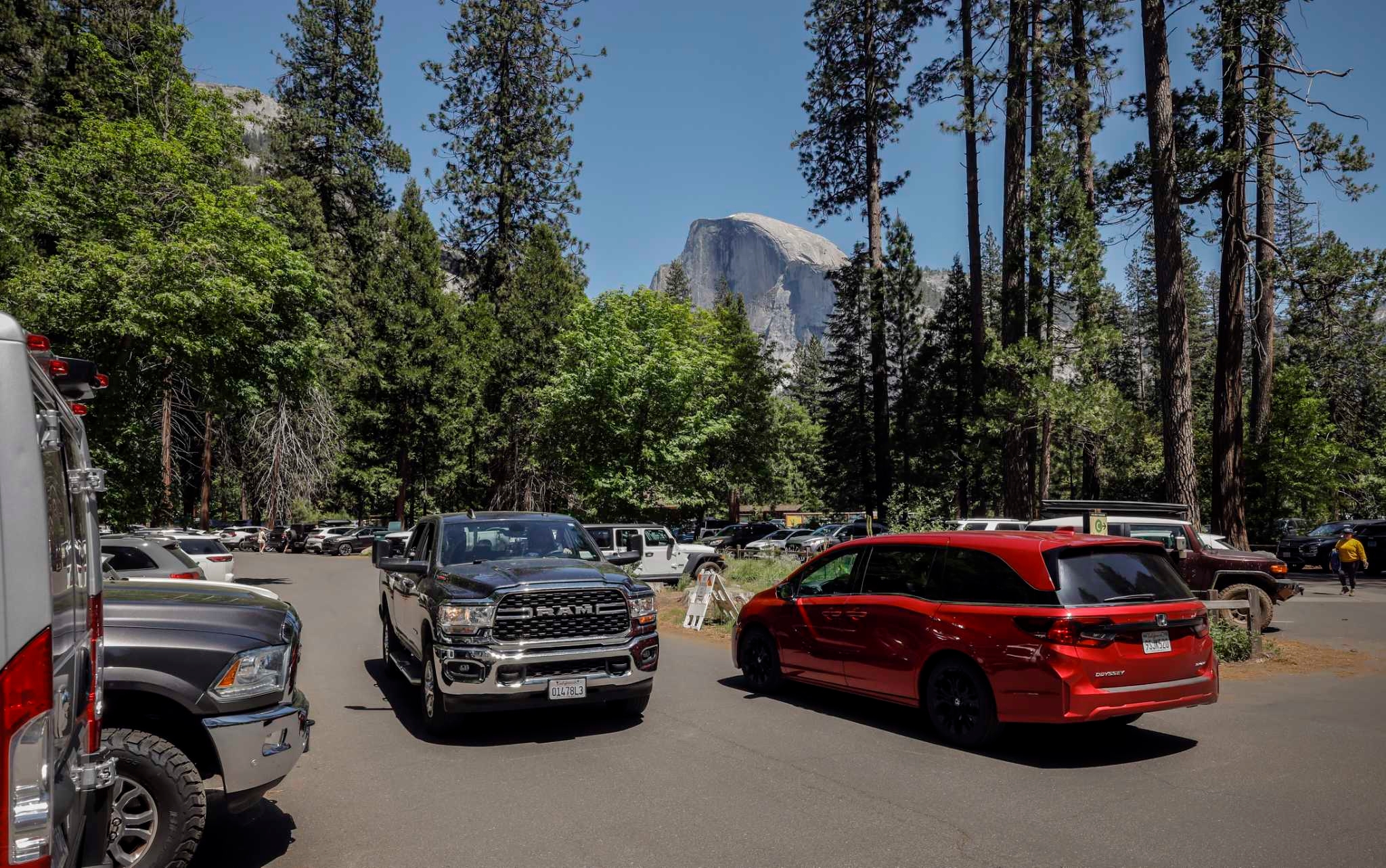 Letters: What the Yosemite reservation system tells us about our dependency on cars and traffic