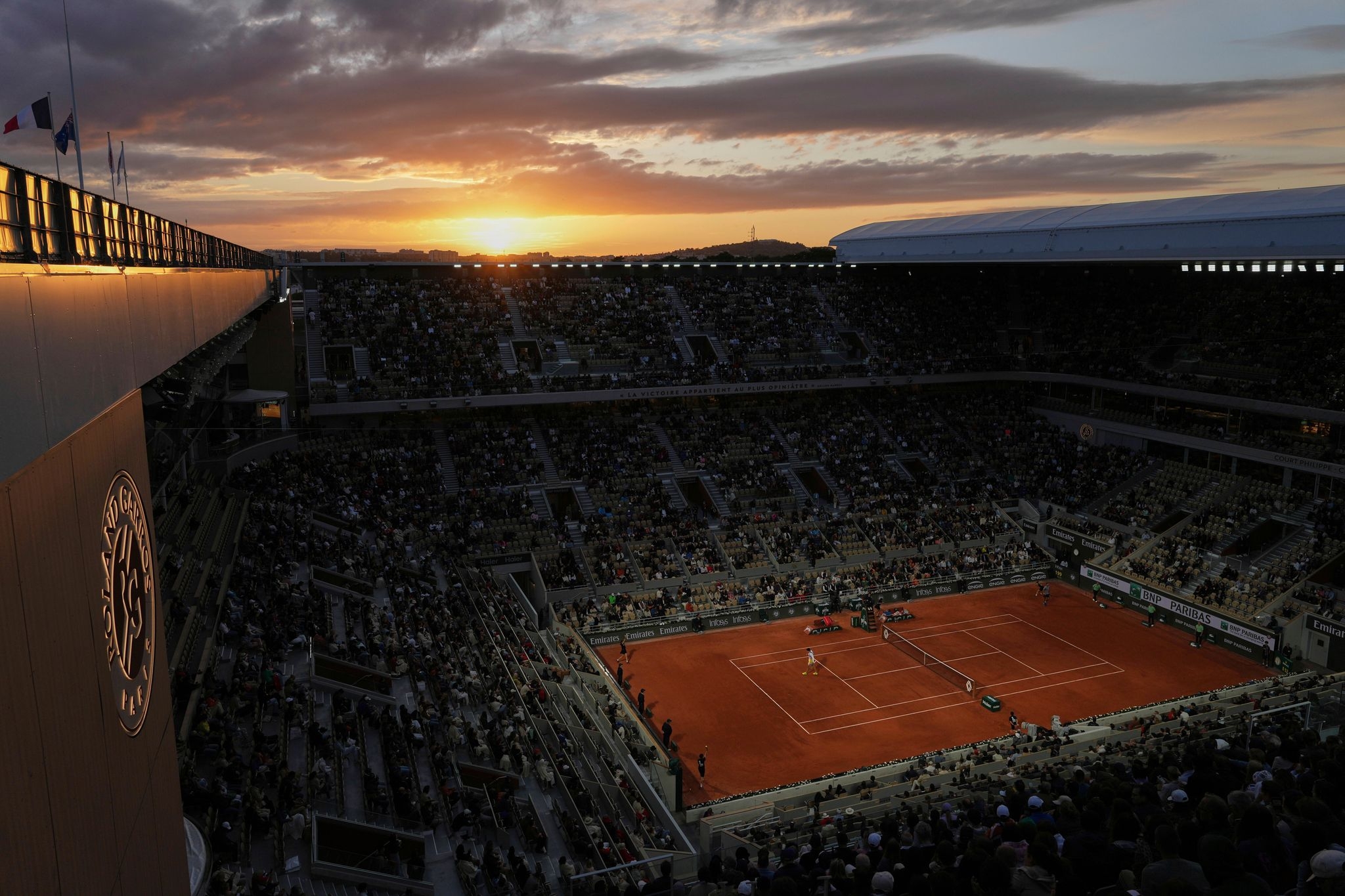 Tennis players wake up early or stay up late and it can be anyone's guess what time matches start