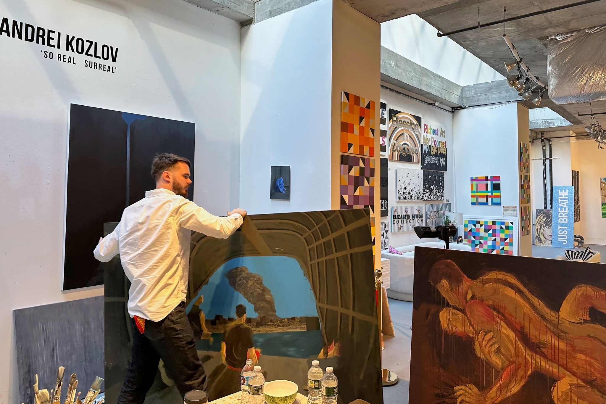 Freed from Hamas captivity, former hostage tells his story through his paintings