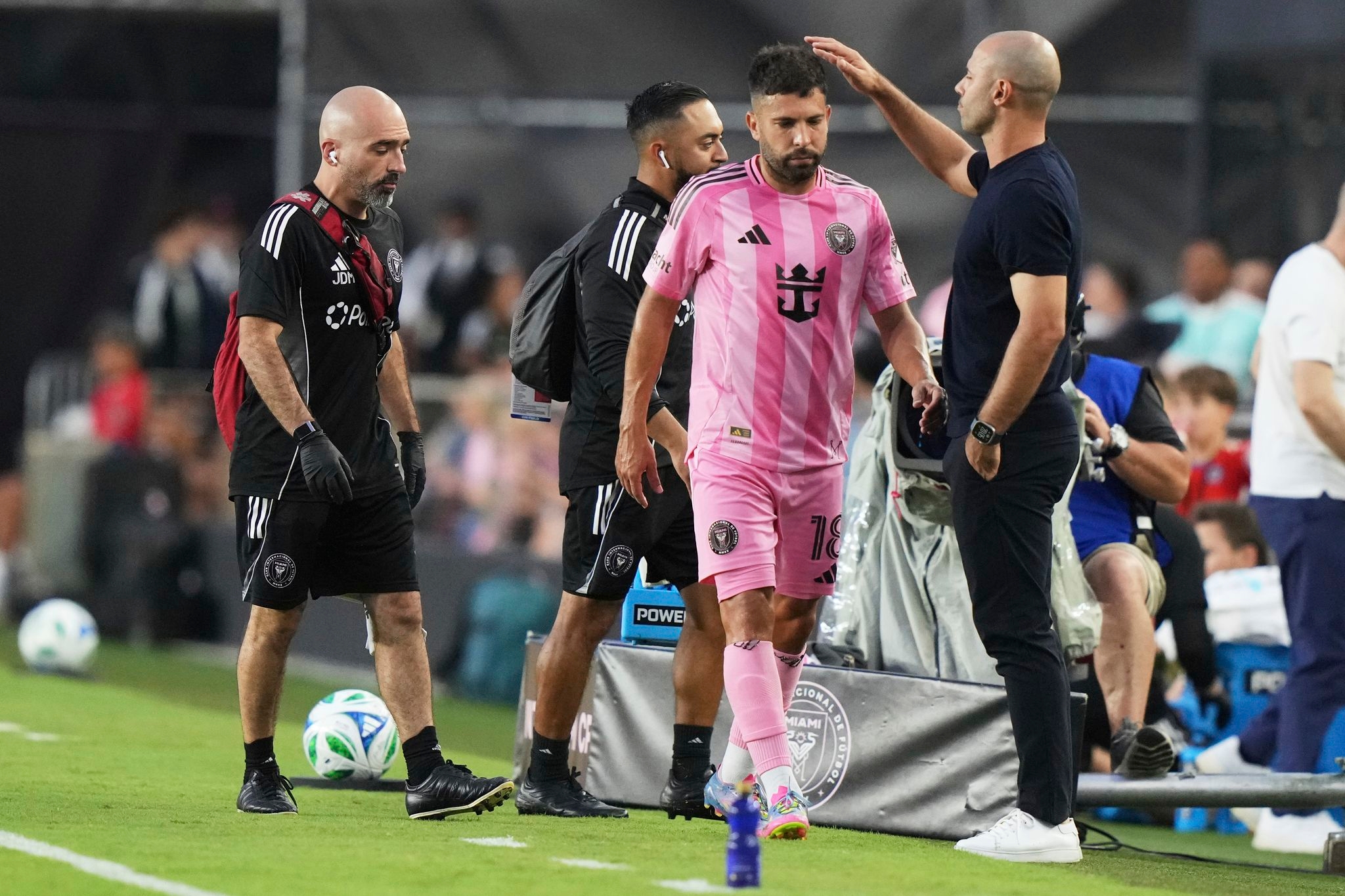 Messi scores twice, assists in Miami's 4-2 win over Montreal