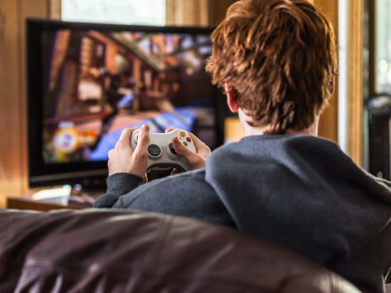 Score a bonus with these video gaming tips: Extra life in the real world