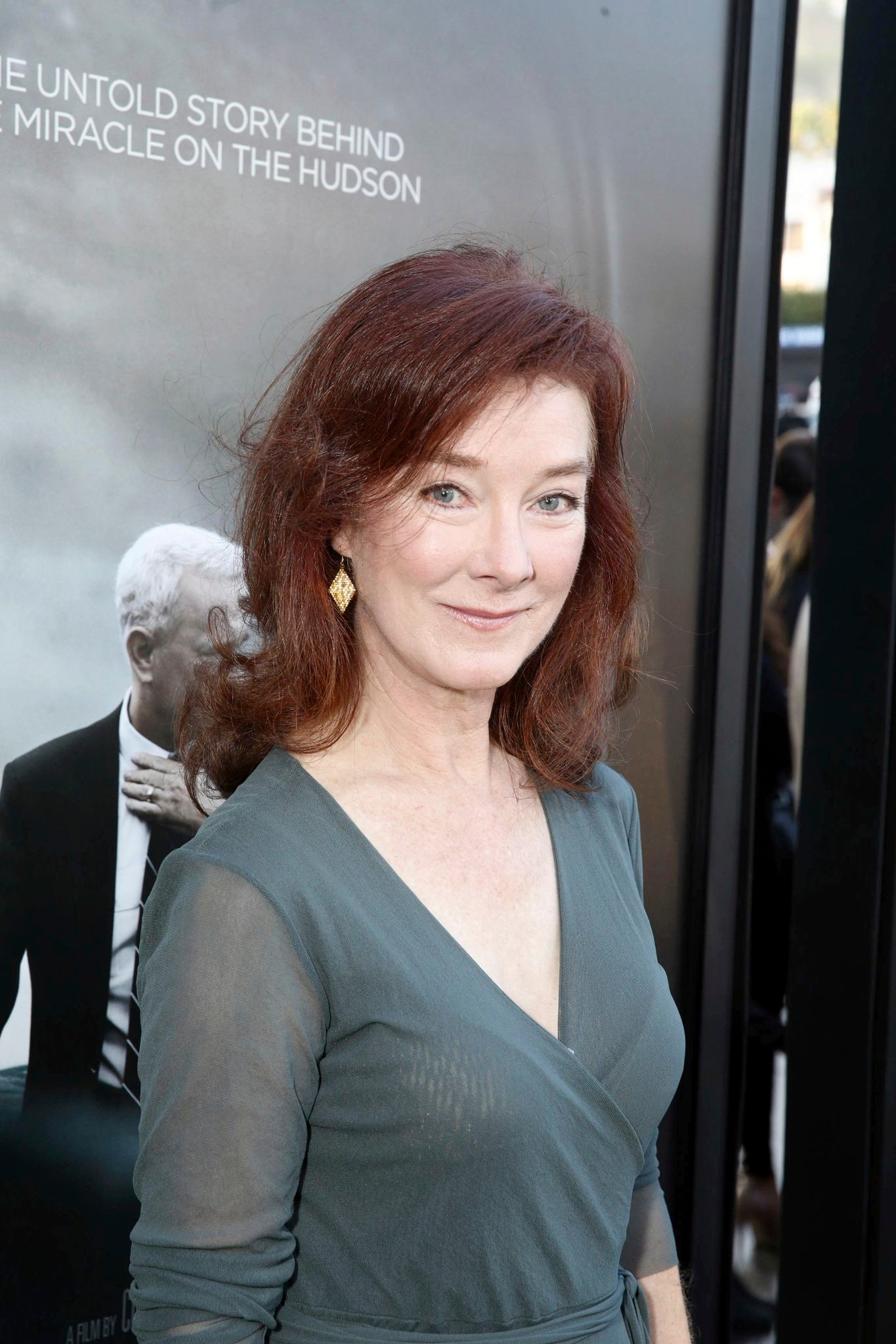 Actor Valerie Mahaffey, 'Northern Exposure' Emmy winner, dies after cancer battle, publicist says