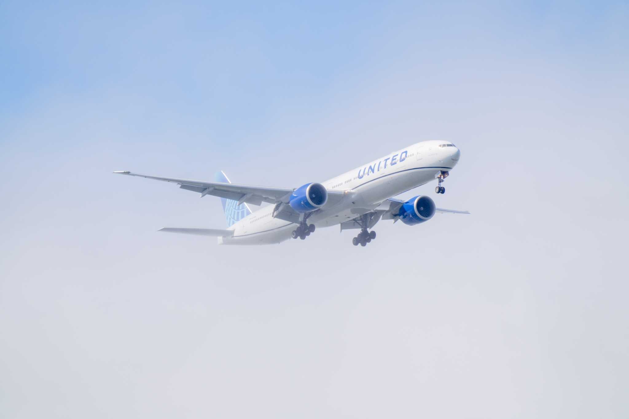 United flight from S.F. to Sydney diverted to Honolulu after midair emergency