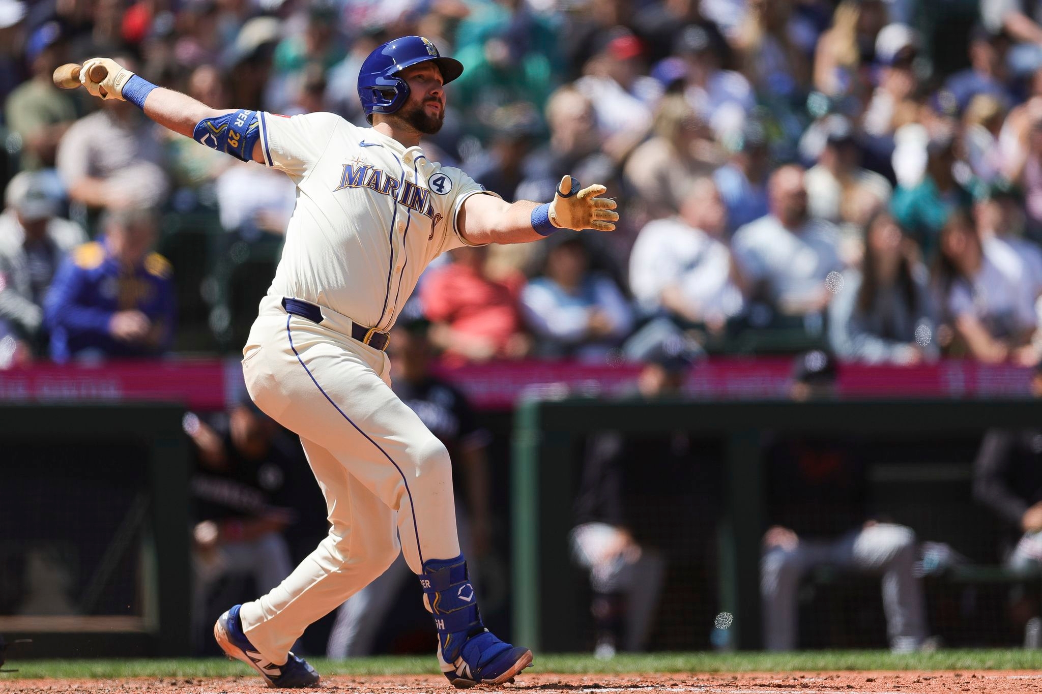 Mariners slugger Cal Raleigh leads MLB in homers and is on pace to set a season record for catchers