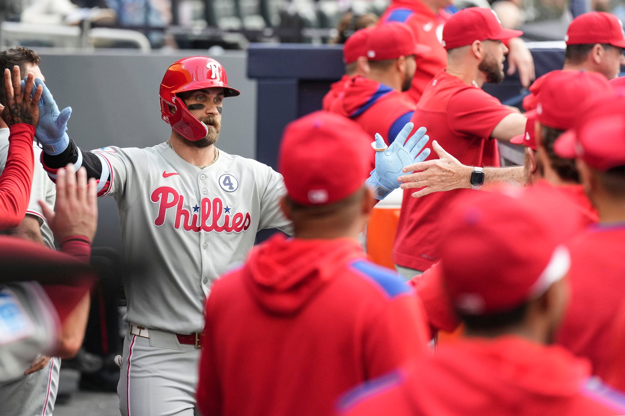 Harper homers in return, Turner goes deep twice as Phillies use 6-run 1st to beat Blue Jays 8-3
