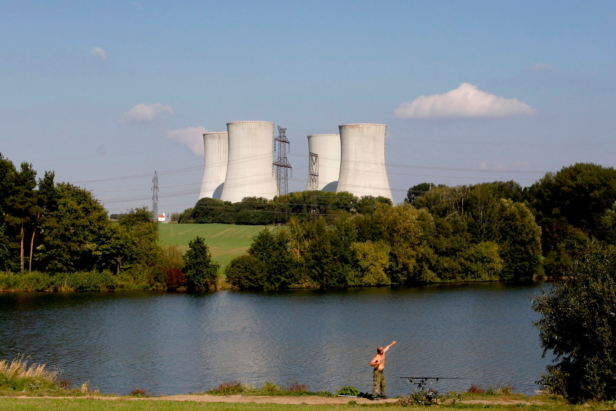 A Czech deal to build nuclear reactors worth $18 billion is unblocked after a court clears the way