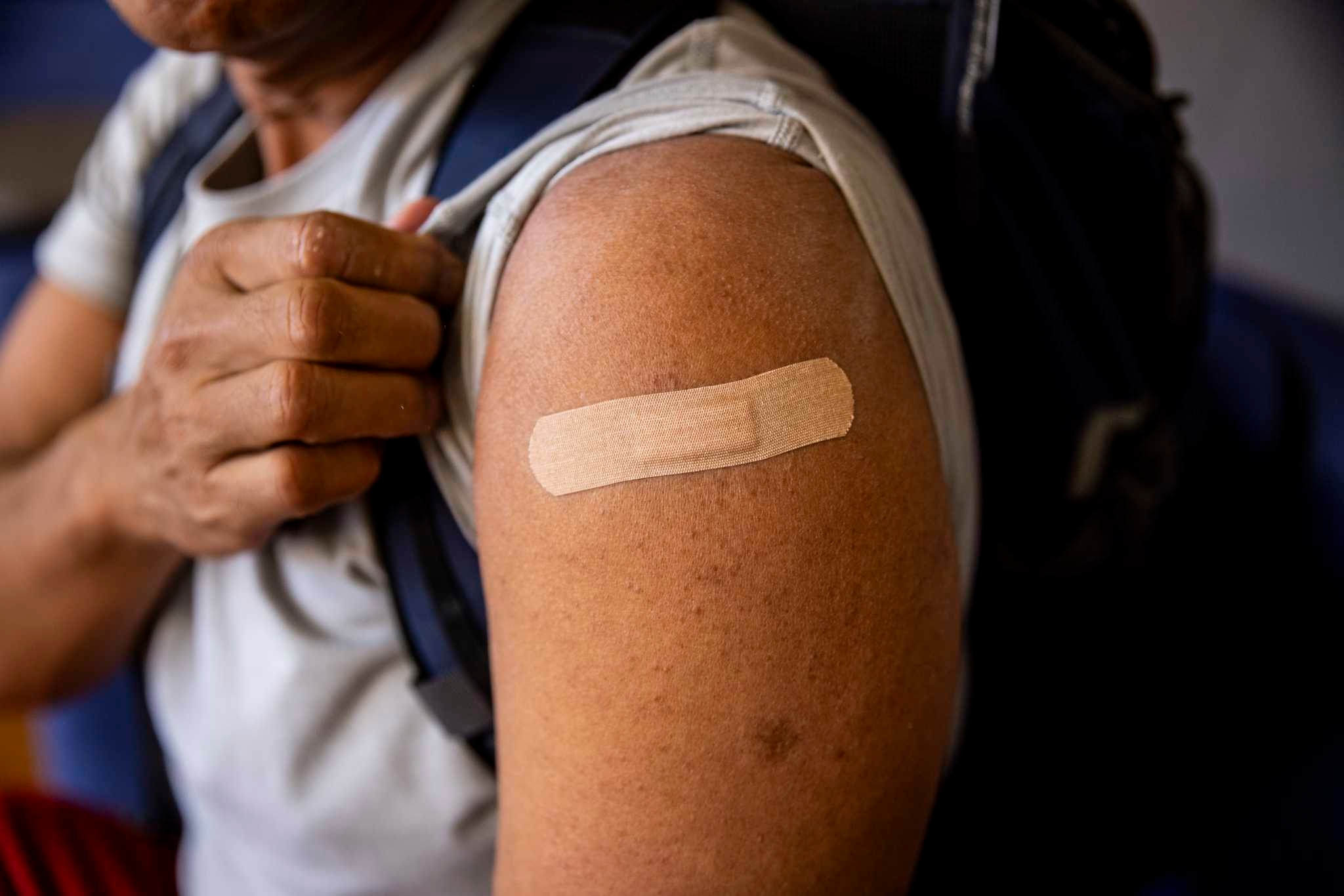 Confused over the conflicting COVID vaccine guidance? Here's what to know