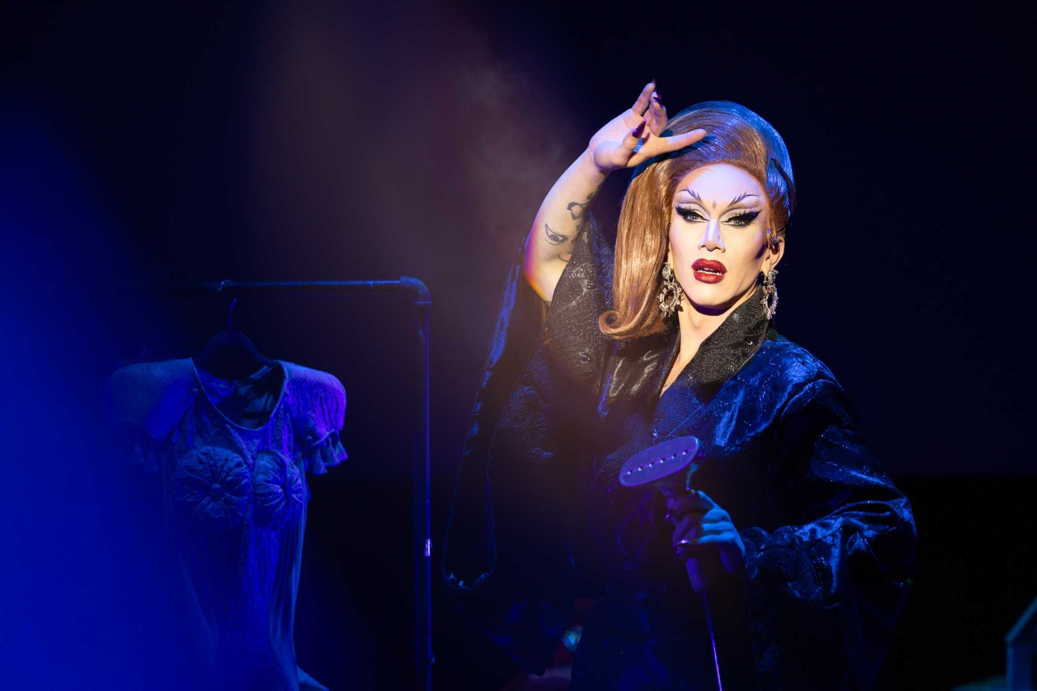 Sasha Velour's ‘Big Reveal' redraws the boundaries of drag and theater