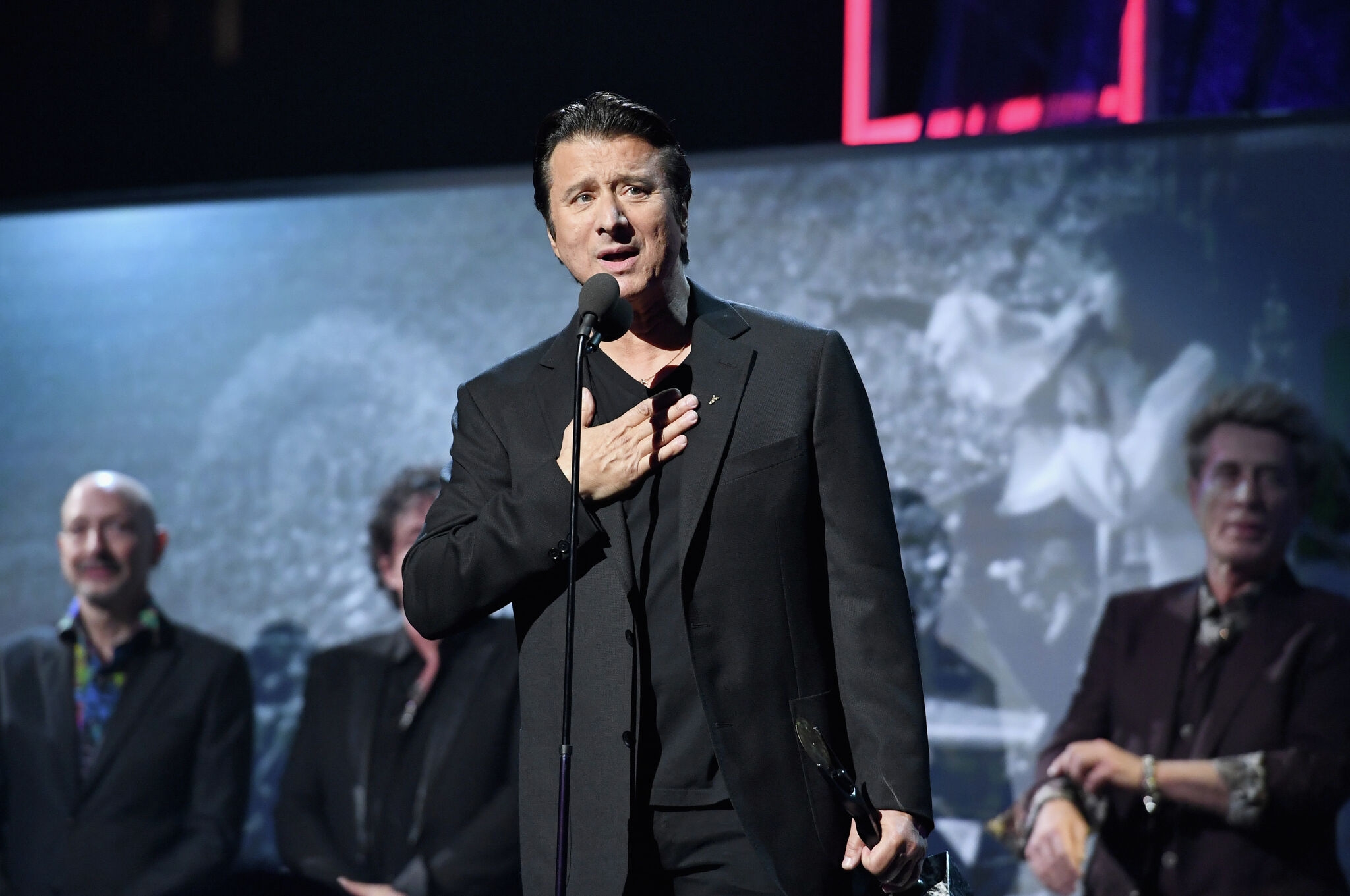 Handwritten ‘Don't Stop Believin' lyrics up for auction as part of Steve Perry's new charity effort