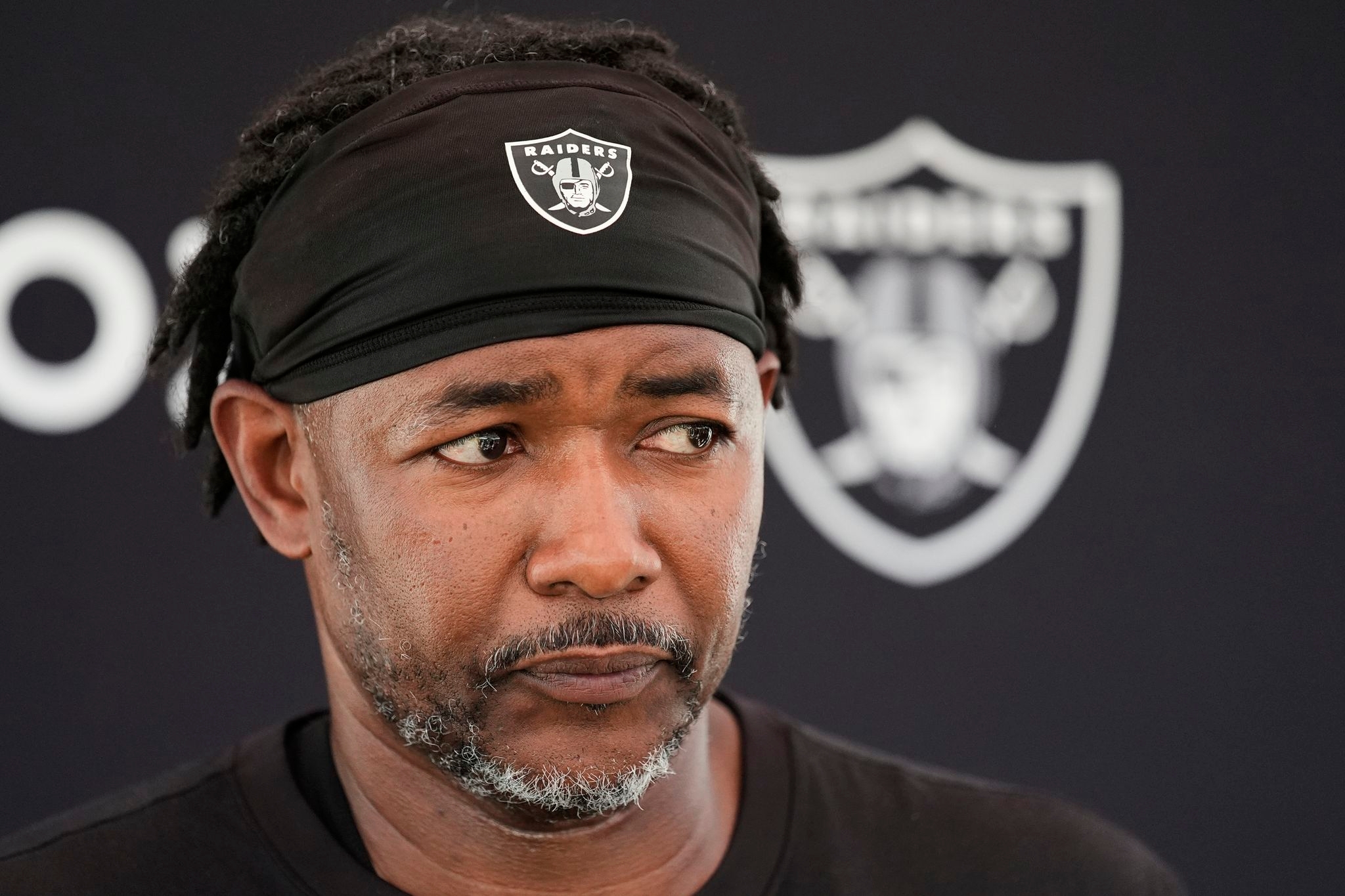 Raiders coordinator Patrick Graham embraces learning from Pete Carroll's defensive expertise